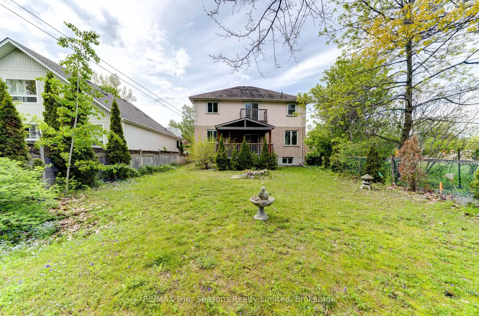 Photo 39 of 243 River Road E, Wasaga Beach — HOMEH