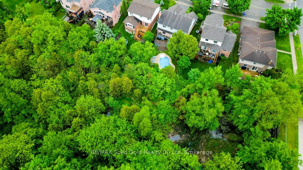 Photo 47 of 580 Hallmark Drive, Waterloo — HOMEH