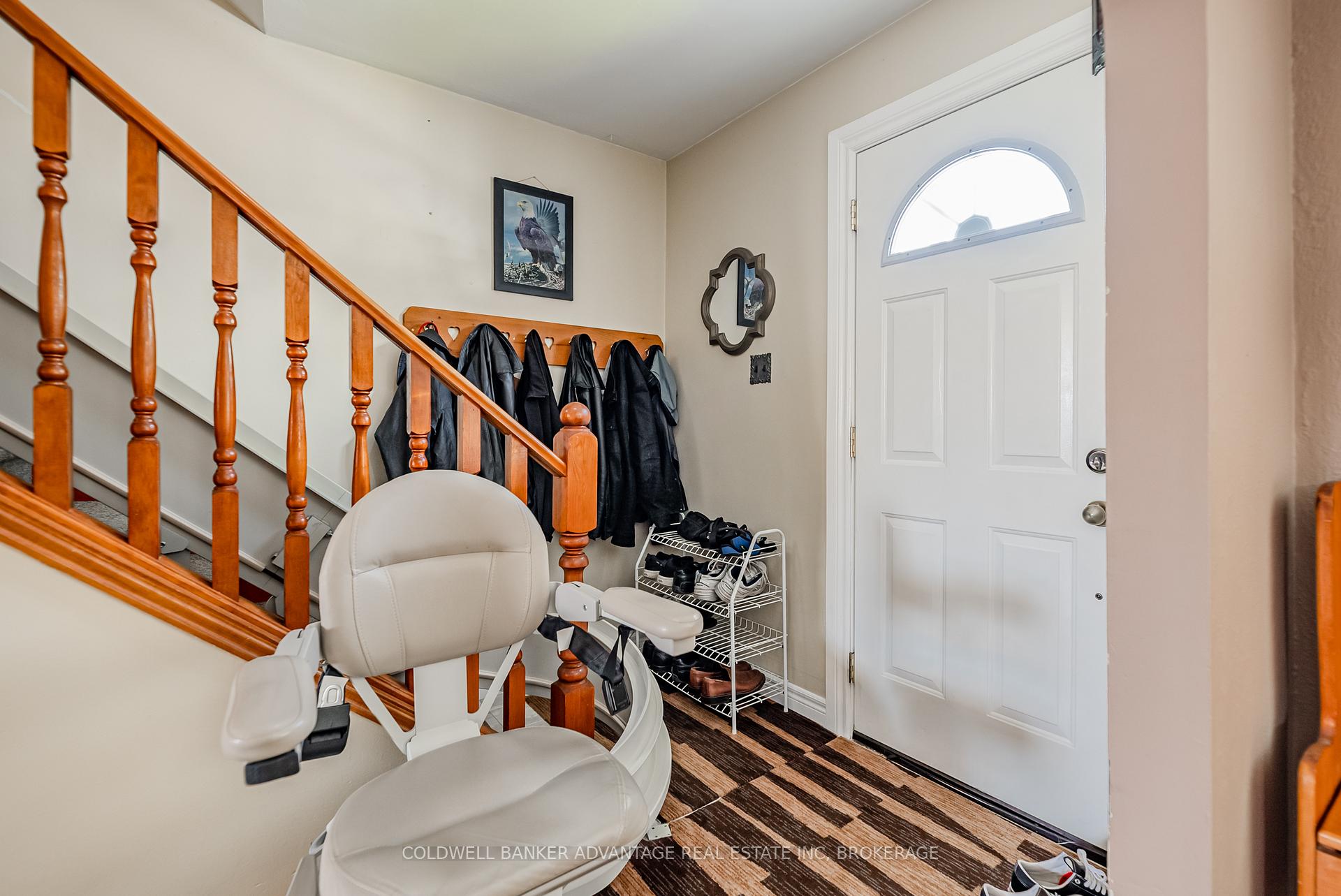 Photo 7 of 104 Wallace Avenue S, Welland, Lincoln/Crowland — HOMEH