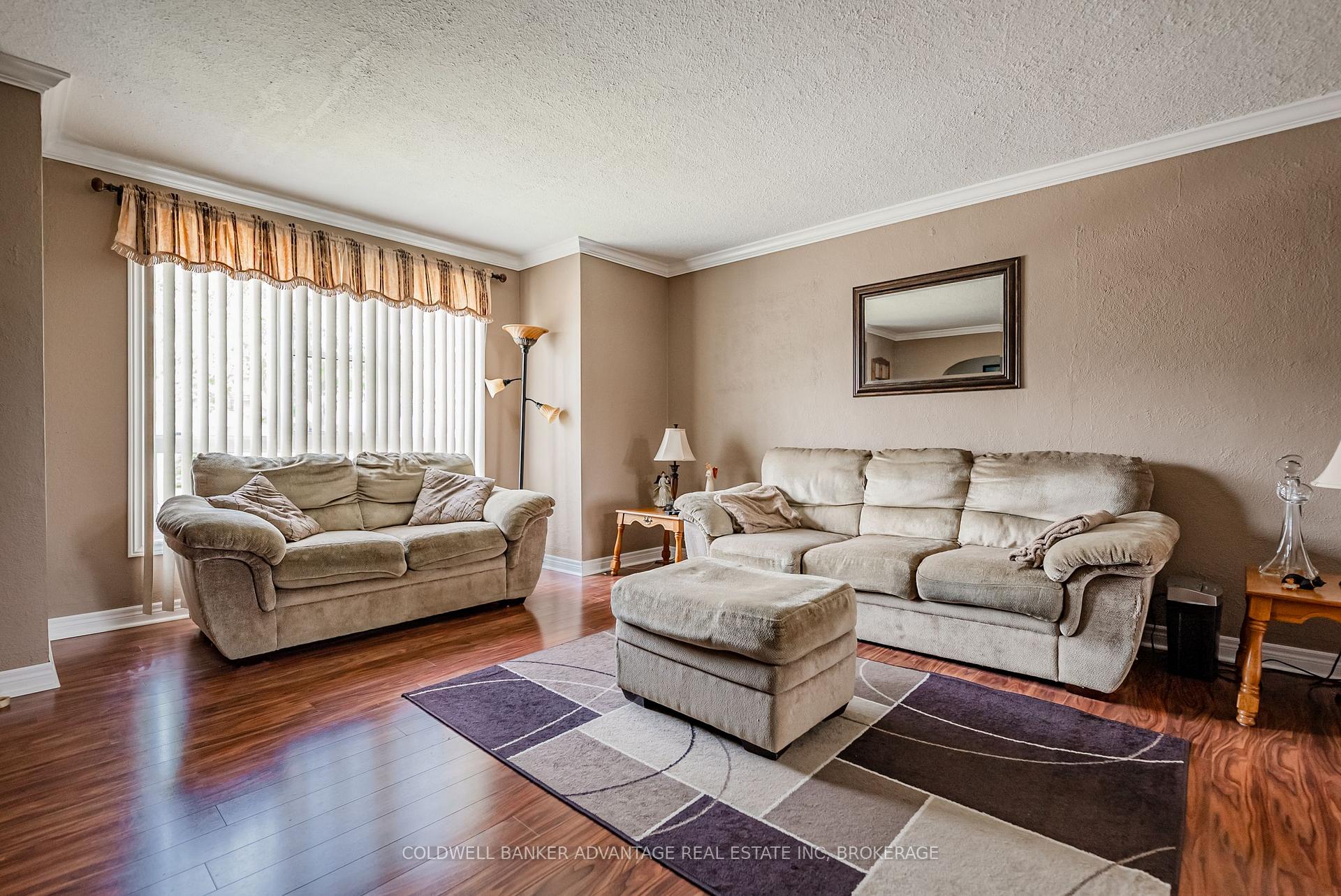 Photo 12 of 104 Wallace Avenue S, Welland, Lincoln/Crowland — HOMEH