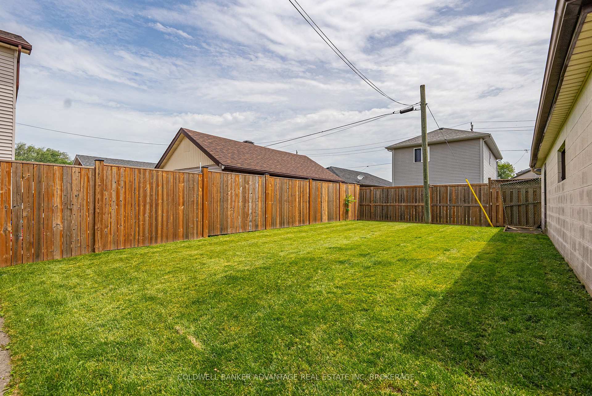 Photo 31 of 104 Wallace Avenue S, Welland, Lincoln/Crowland — HOMEH