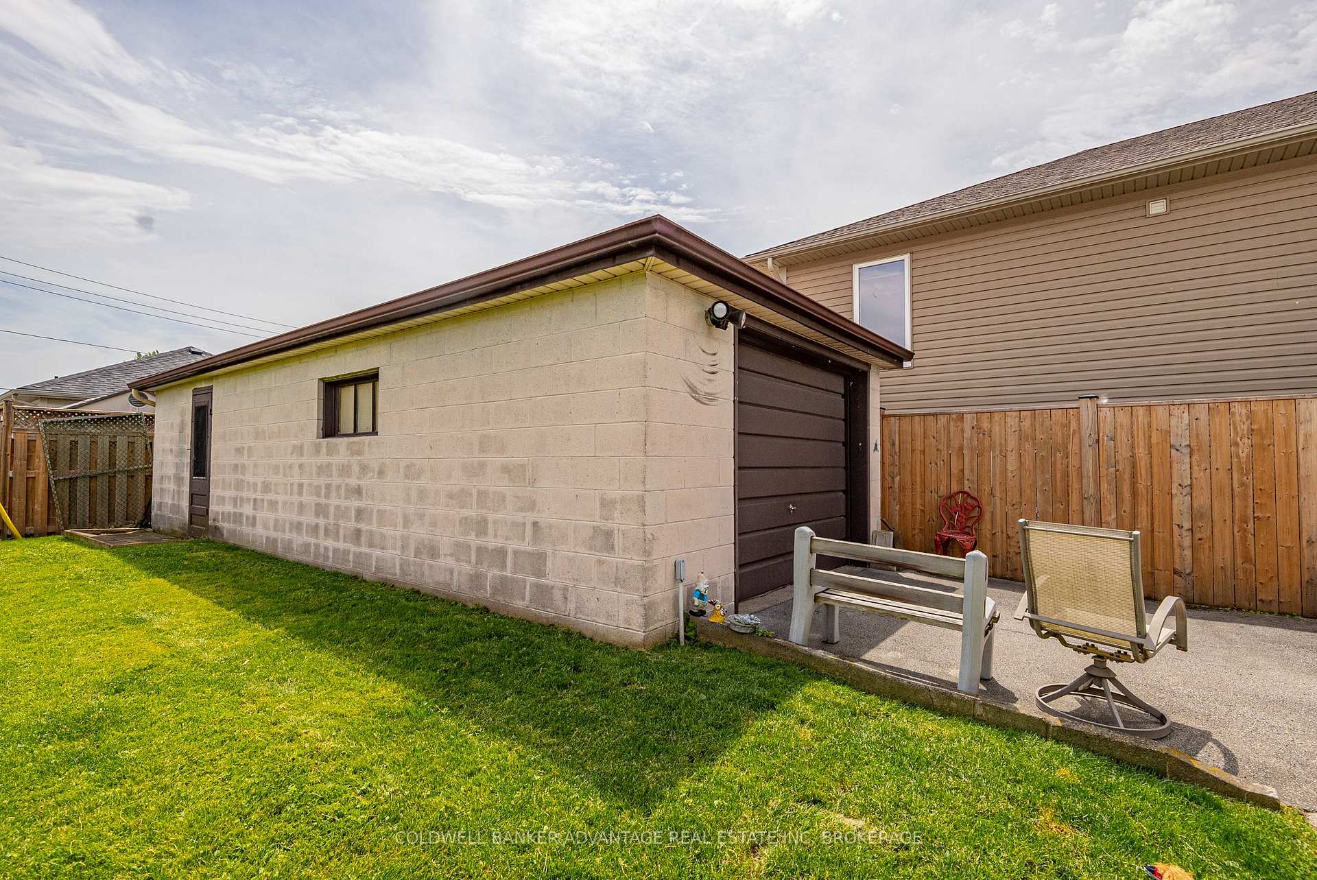 Photo 32 of 104 Wallace Avenue S, Welland, Lincoln/Crowland — HOMEH