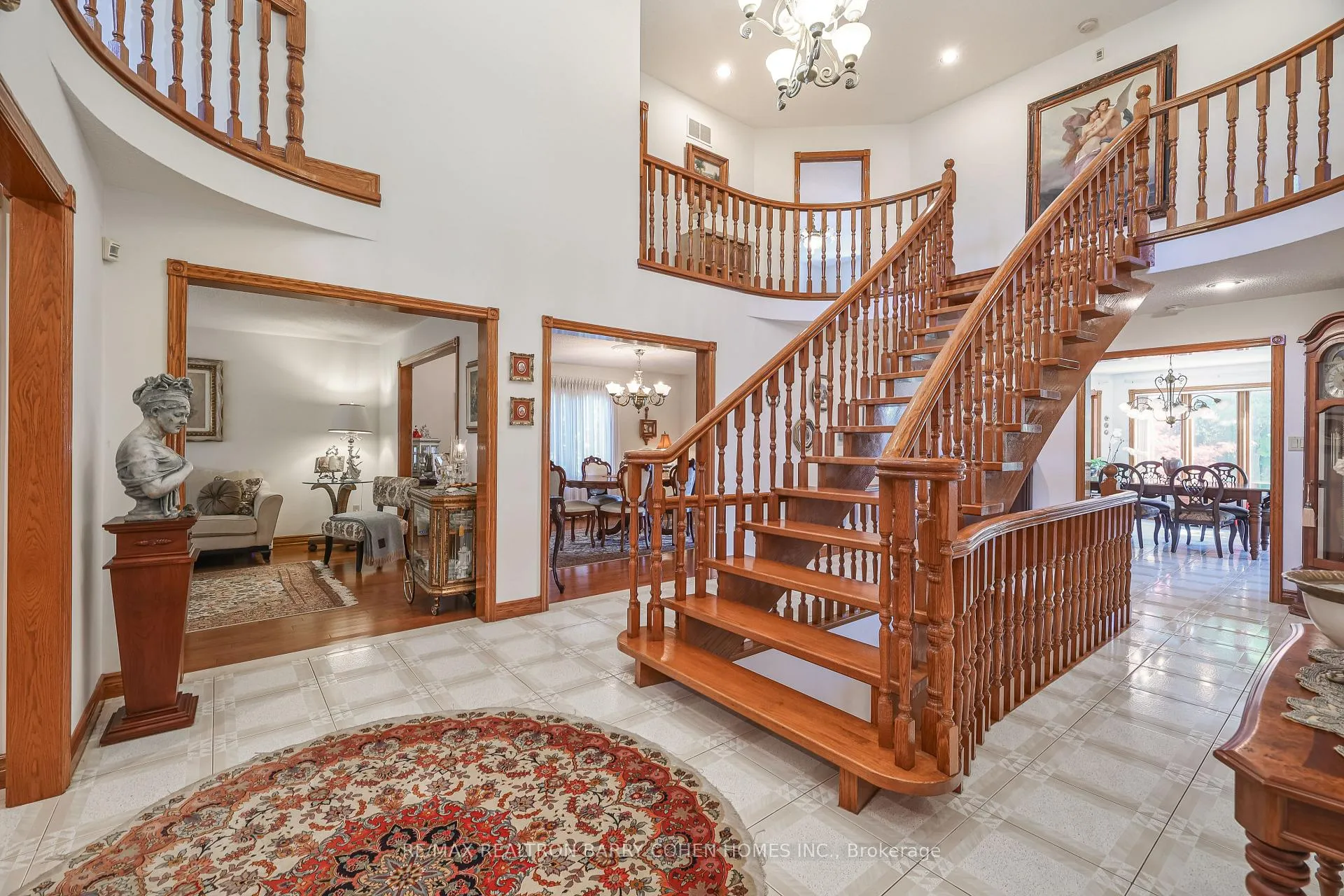 Photo 10 of 160 Millwood Parkway, Vaughan, Vellore Village — HOMEH