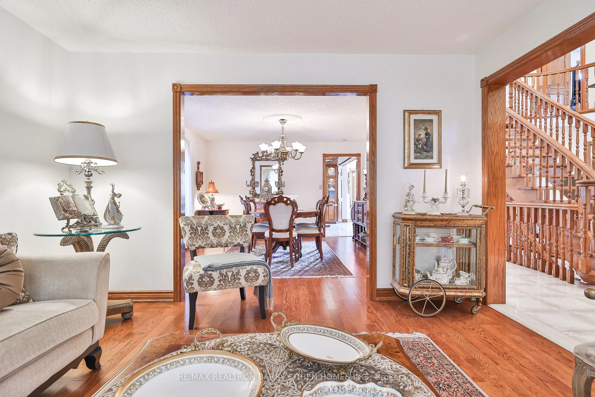 Photo 14 of 160 Millwood Parkway, Vaughan, Vellore Village — HOMEH
