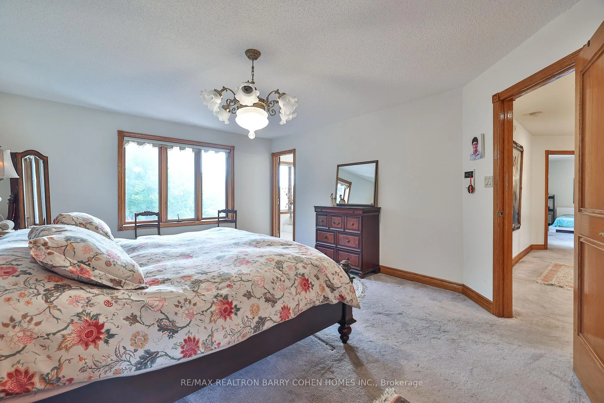 Photo 33 of 160 Millwood Parkway, Vaughan, Vellore Village — HOMEH