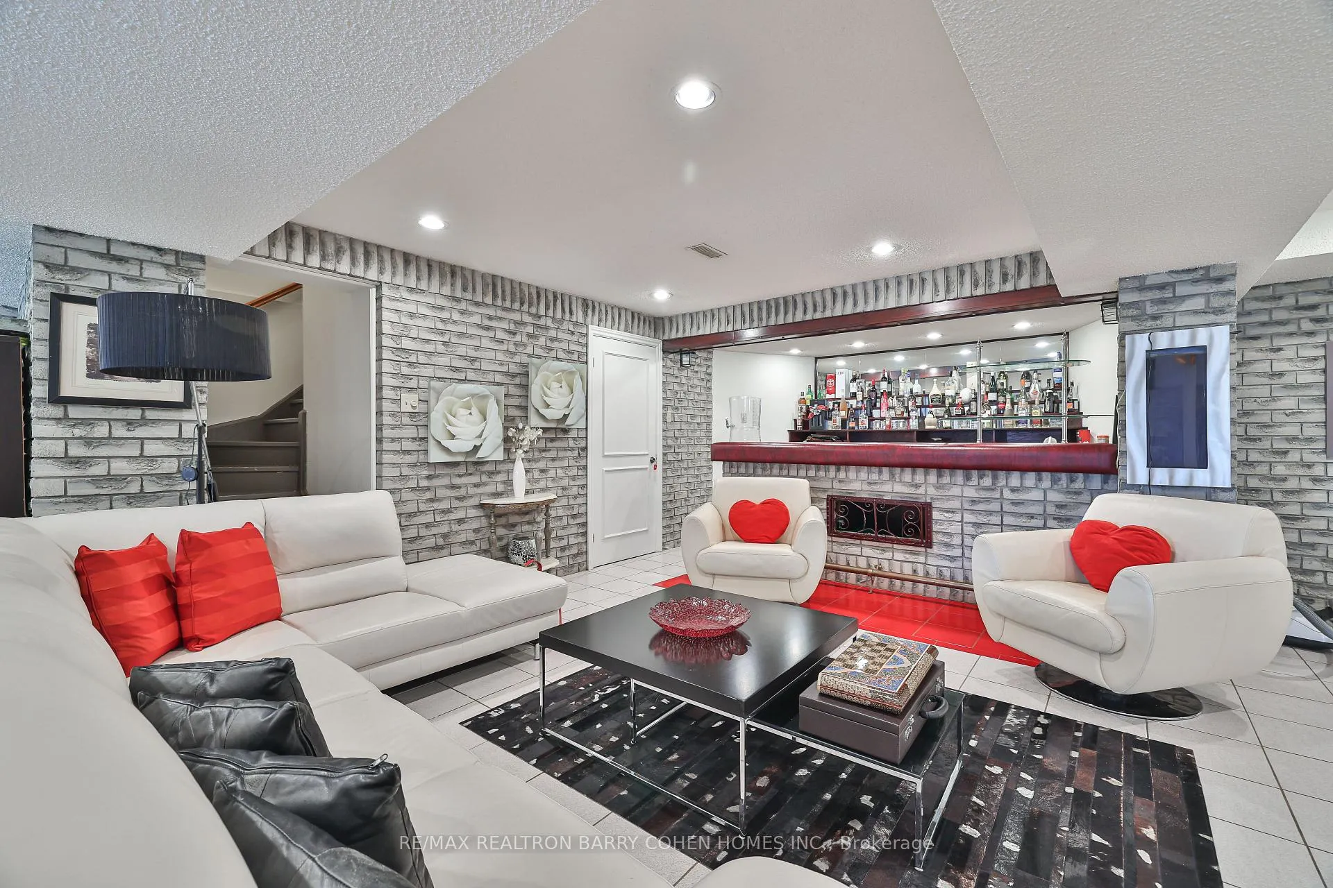 Photo 38 of 160 Millwood Parkway, Vaughan, Vellore Village — HOMEH