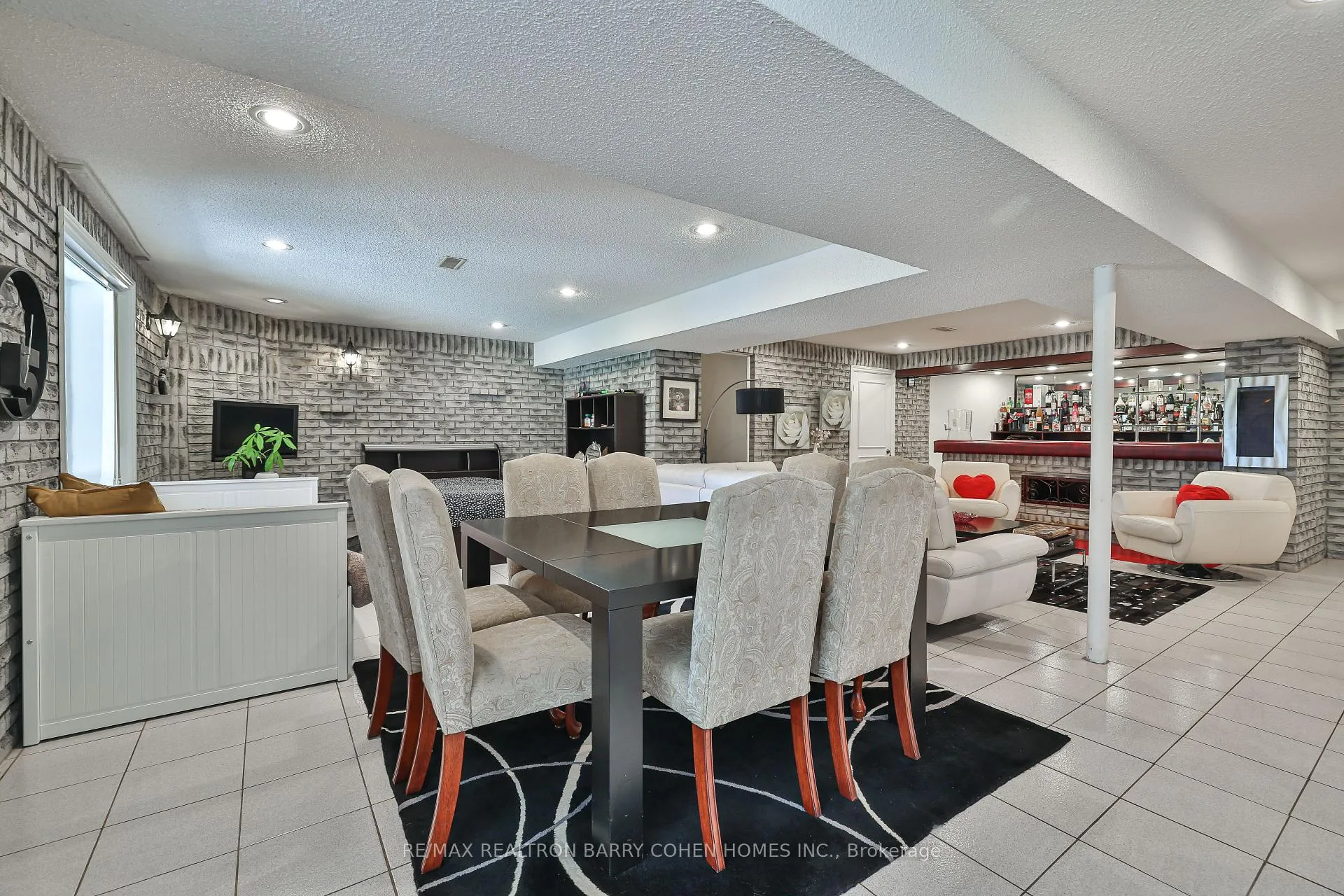 Photo 39 of 160 Millwood Parkway, Vaughan, Vellore Village — HOMEH