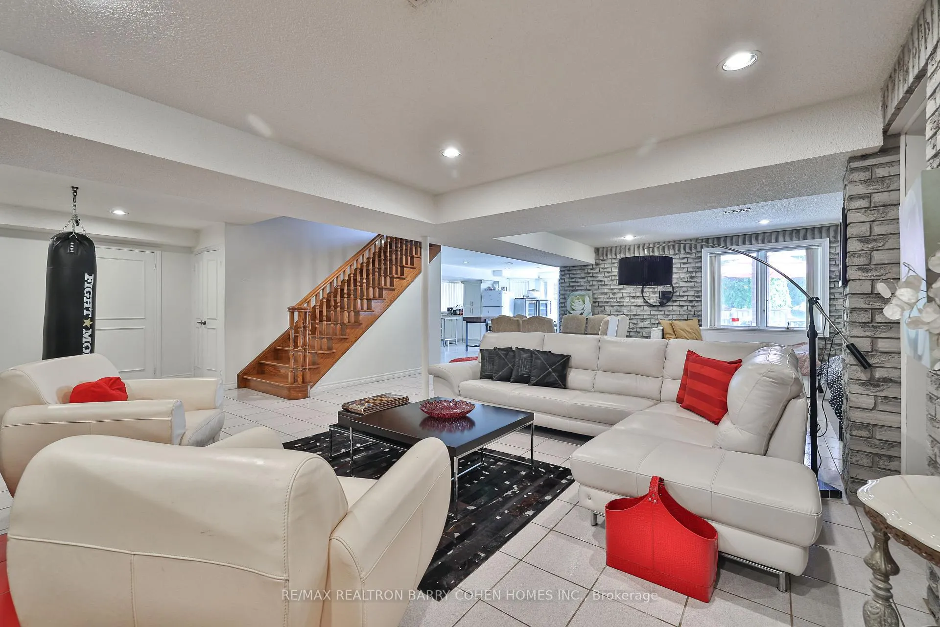 Photo 42 of 160 Millwood Parkway, Vaughan, Vellore Village — HOMEH