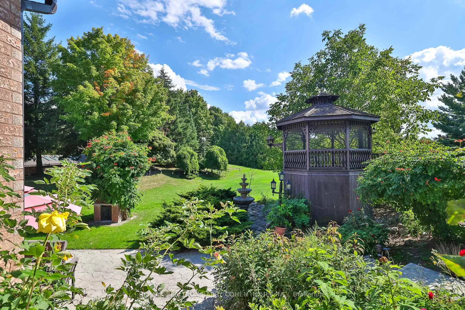 Photo 46 of 160 Millwood Parkway, Vaughan, Vellore Village — HOMEH