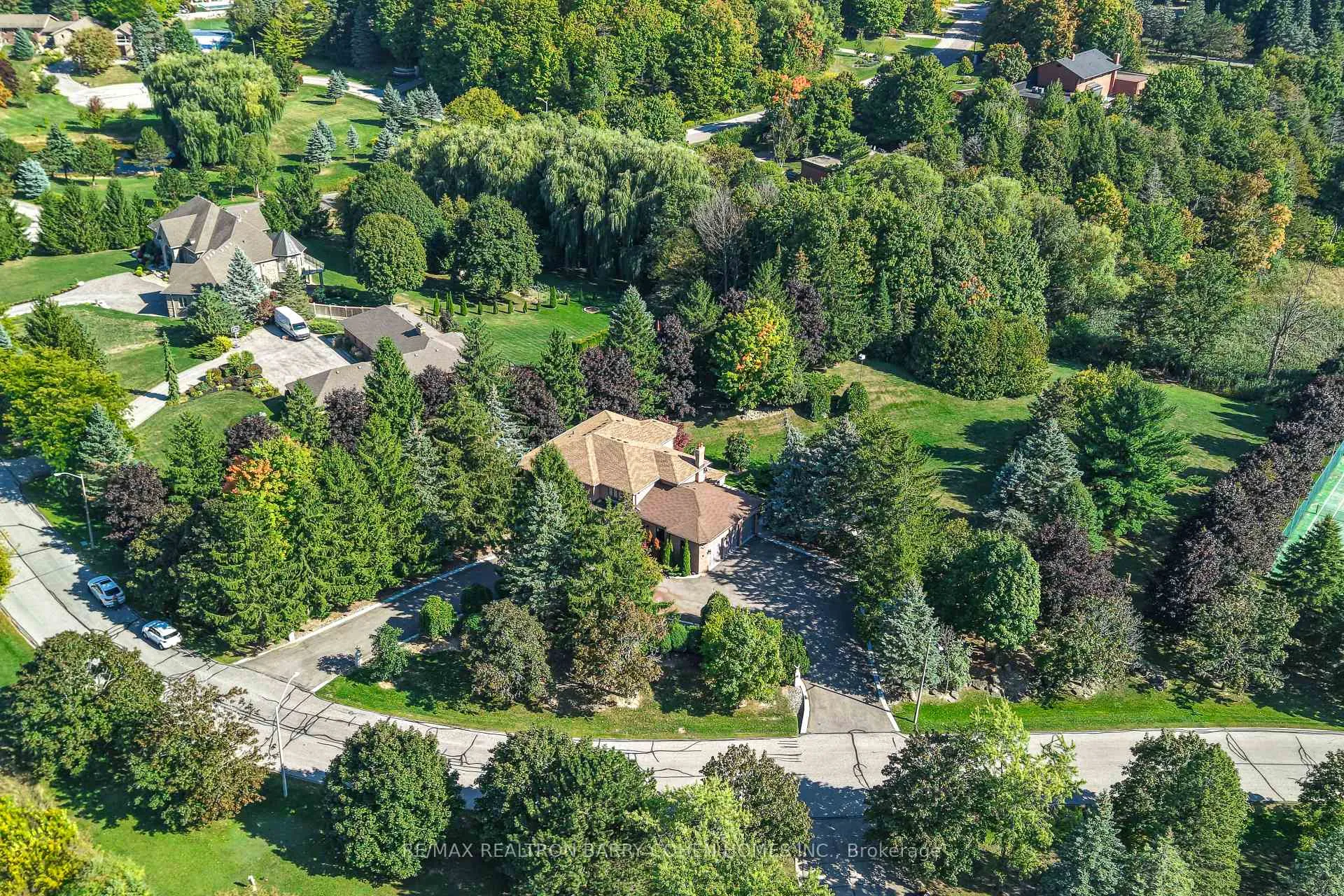 Photo 49 of 160 Millwood Parkway, Vaughan, Vellore Village — HOMEH