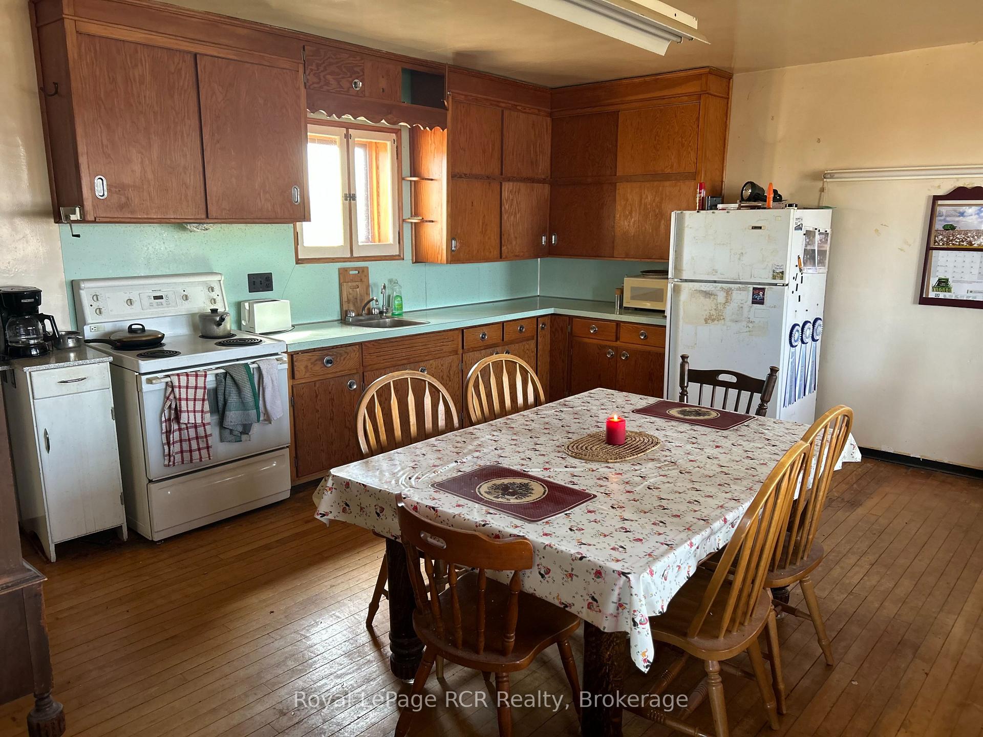 Photo 8 of 521106 12 Ndr Concession, West Grey — HOMEH