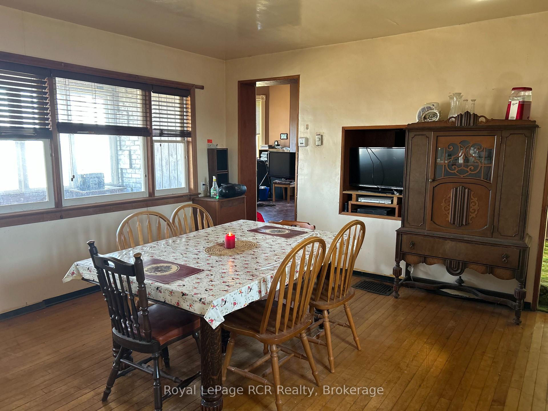 Photo 9 of 521106 12 Ndr Concession, West Grey — HOMEH