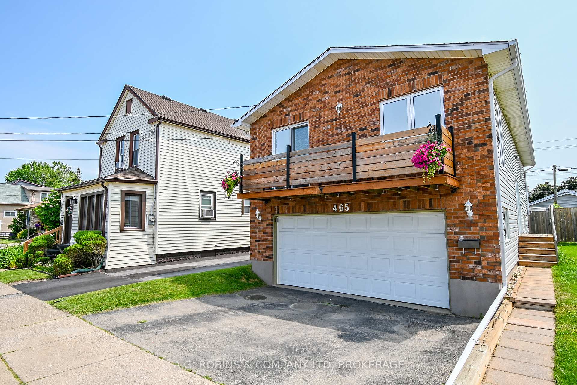 Photo 2 of 465 David Street, Welland, Lincoln/Crowland — HOMEH