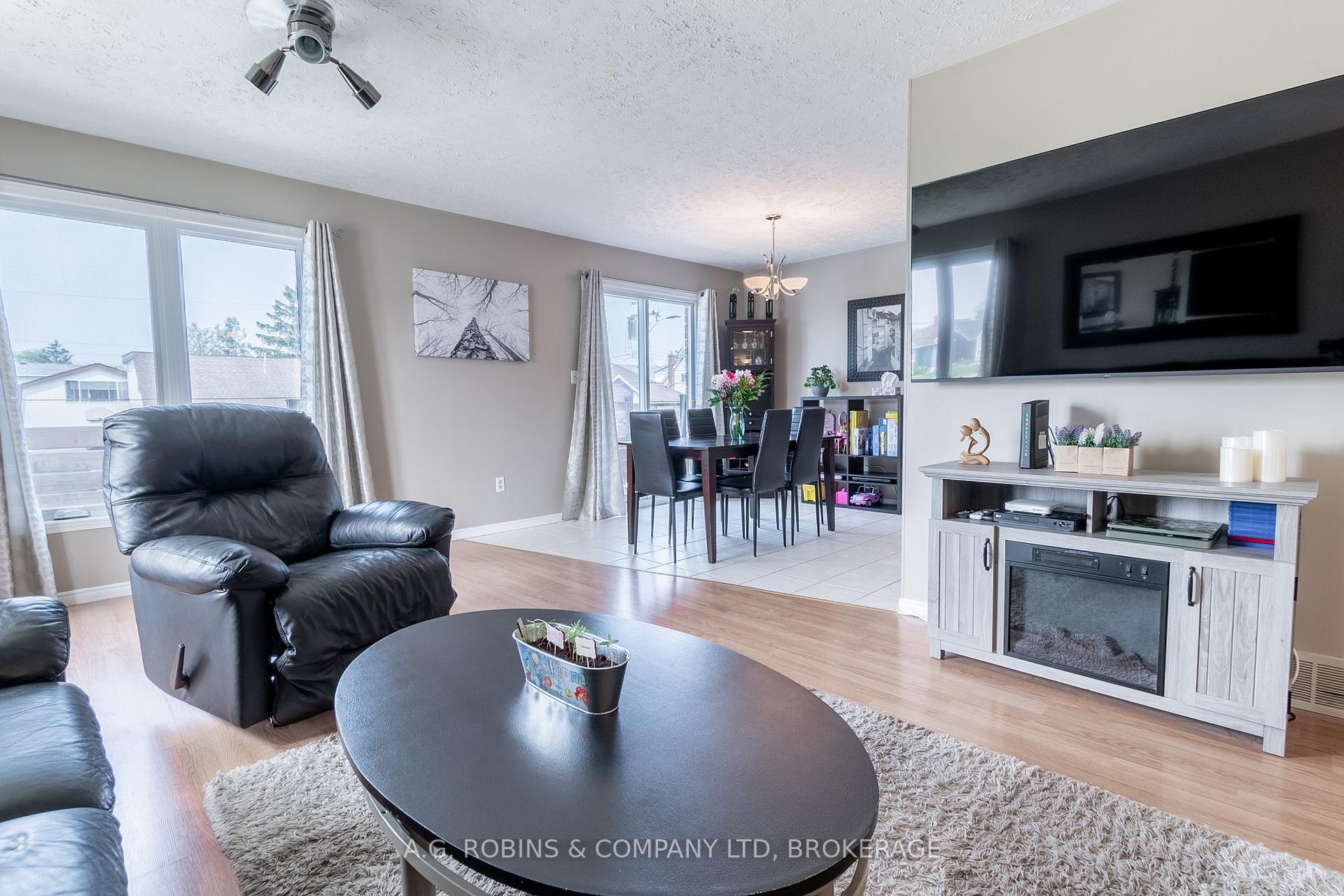 Photo 8 of 465 David Street, Welland, Lincoln/Crowland — HOMEH