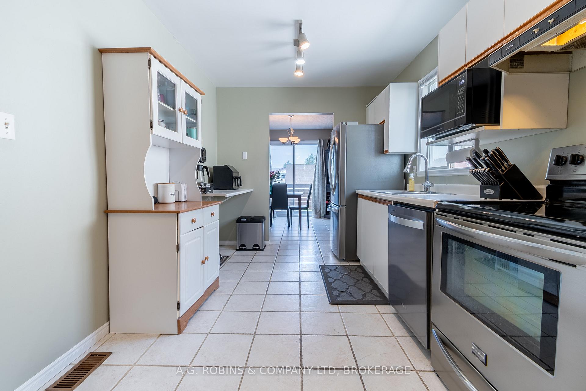 Photo 15 of 465 David Street, Welland, Lincoln/Crowland — HOMEH