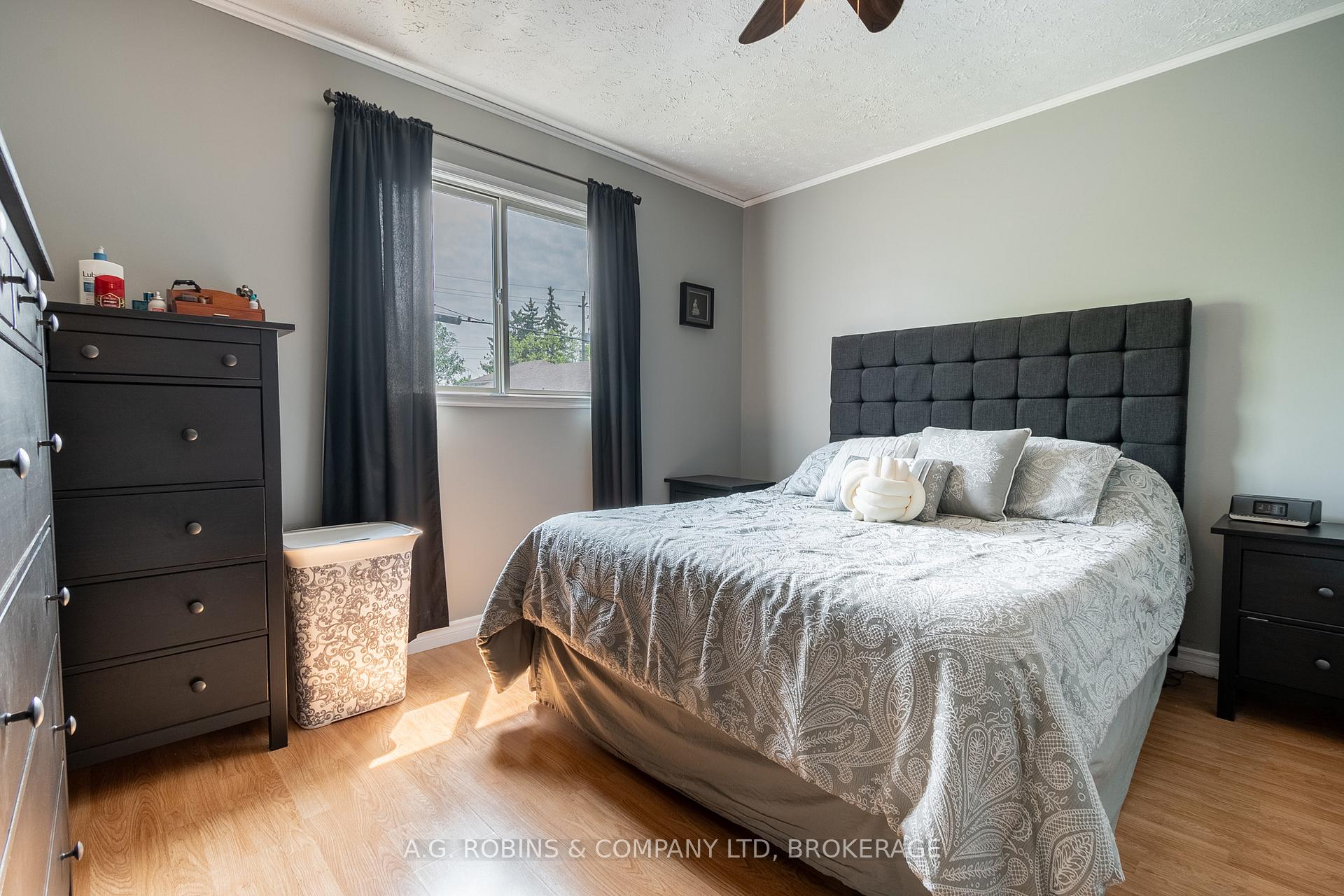 Photo 24 of 465 David Street, Welland, Lincoln/Crowland — HOMEH
