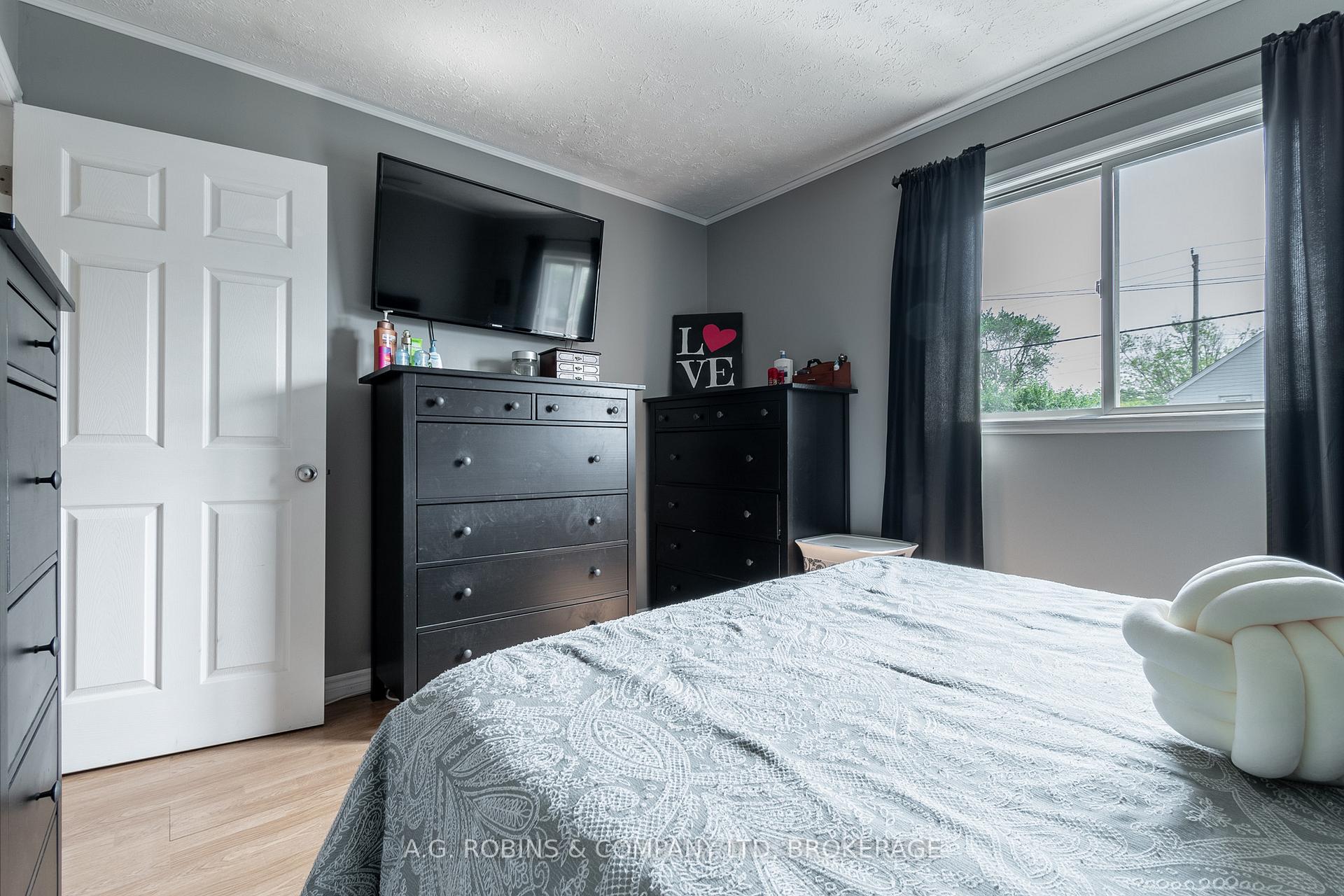 Photo 25 of 465 David Street, Welland, Lincoln/Crowland — HOMEH