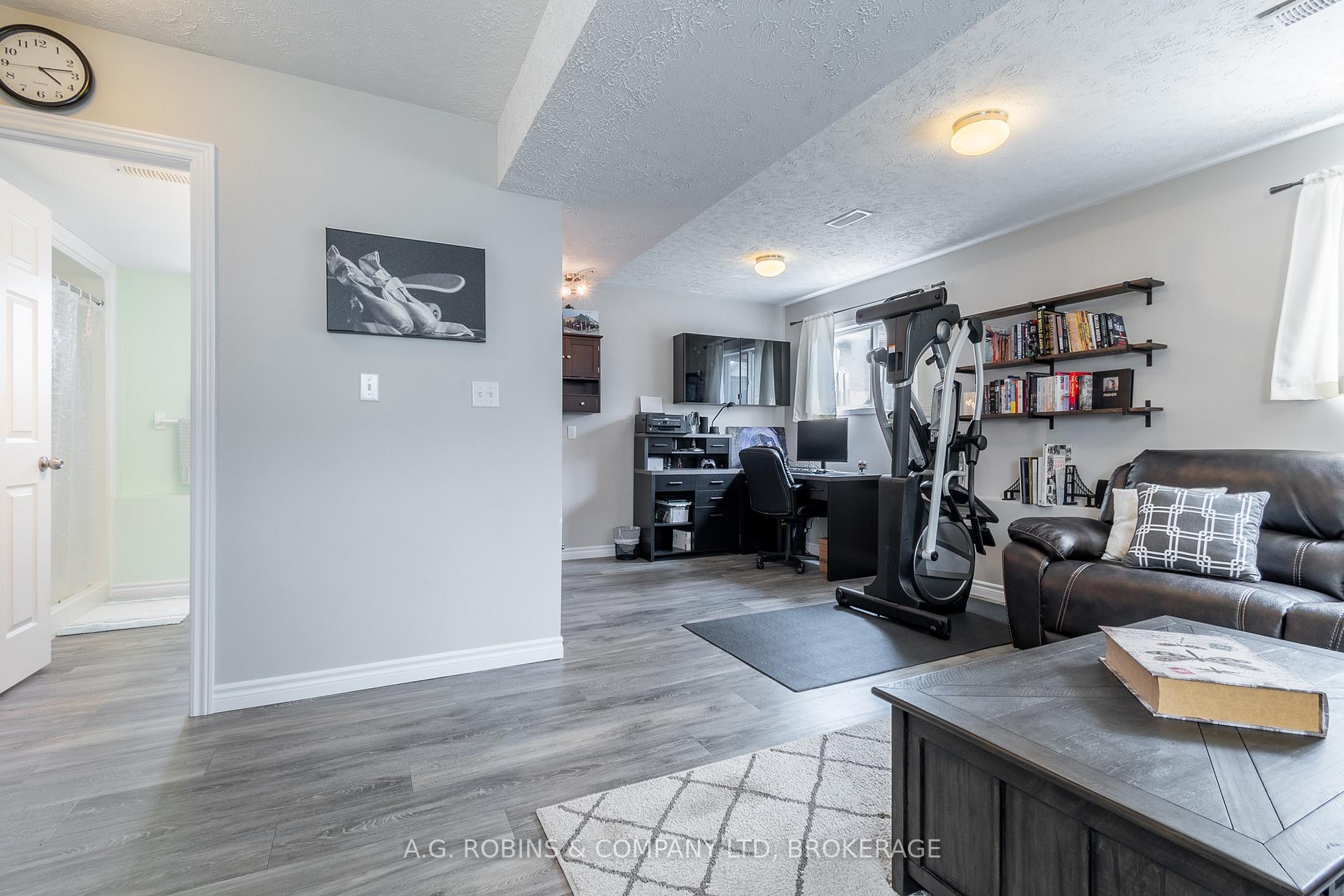 Photo 33 of 465 David Street, Welland, Lincoln/Crowland — HOMEH