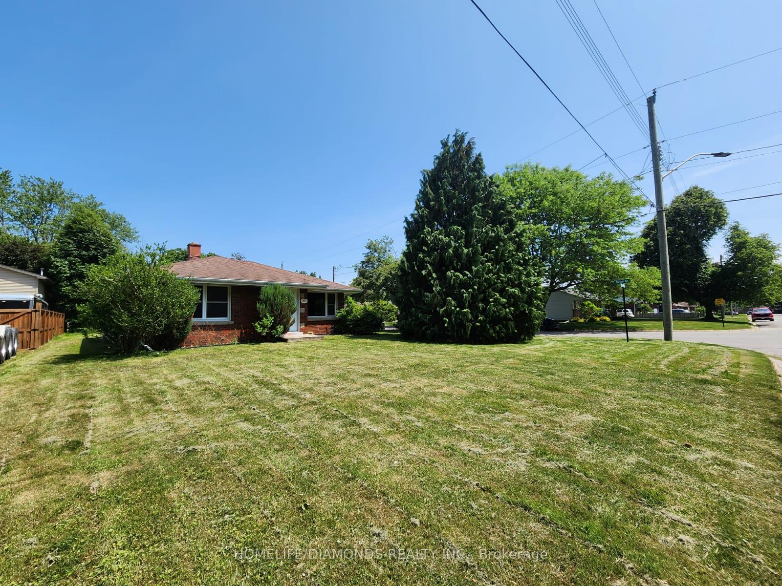 Photo 3 of 546 Lloyd Avenue, Welland, Prince Charles — HOMEH