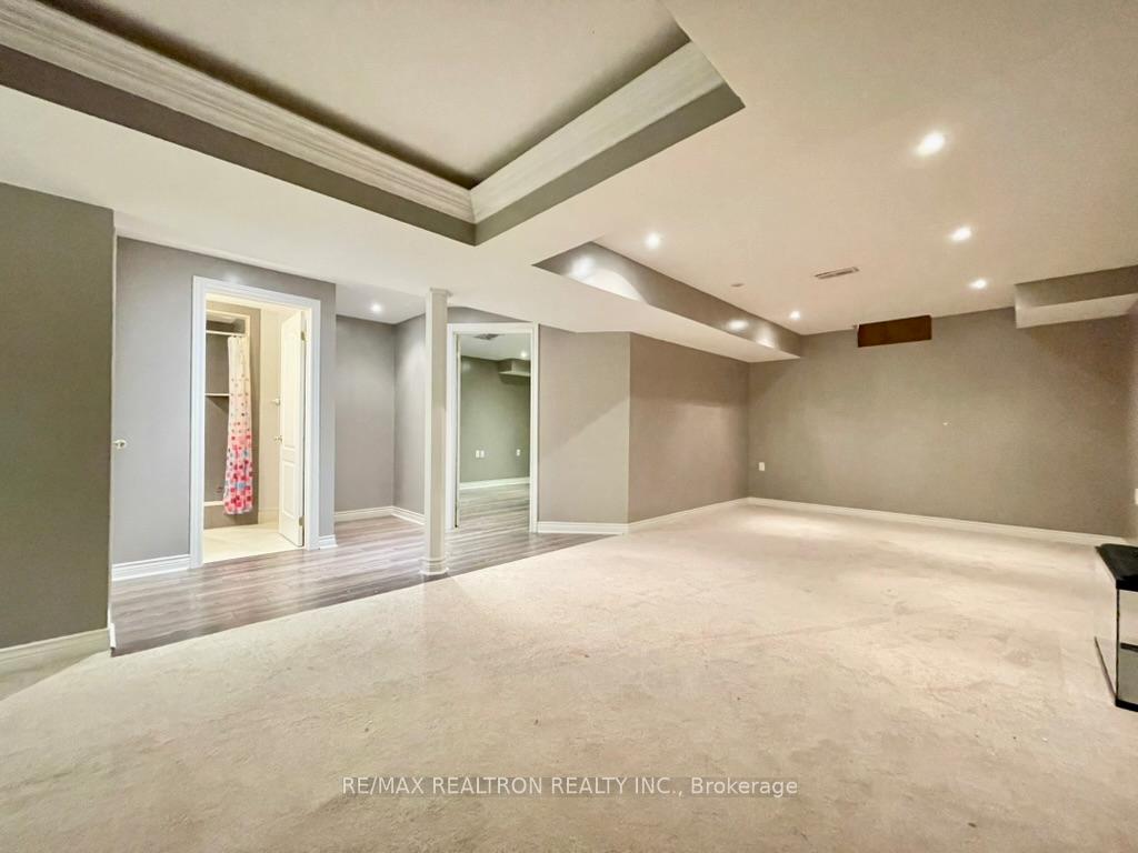 Photo 13 of 72 Darren Avenue, Whitby, Rolling Acres — HOMEH