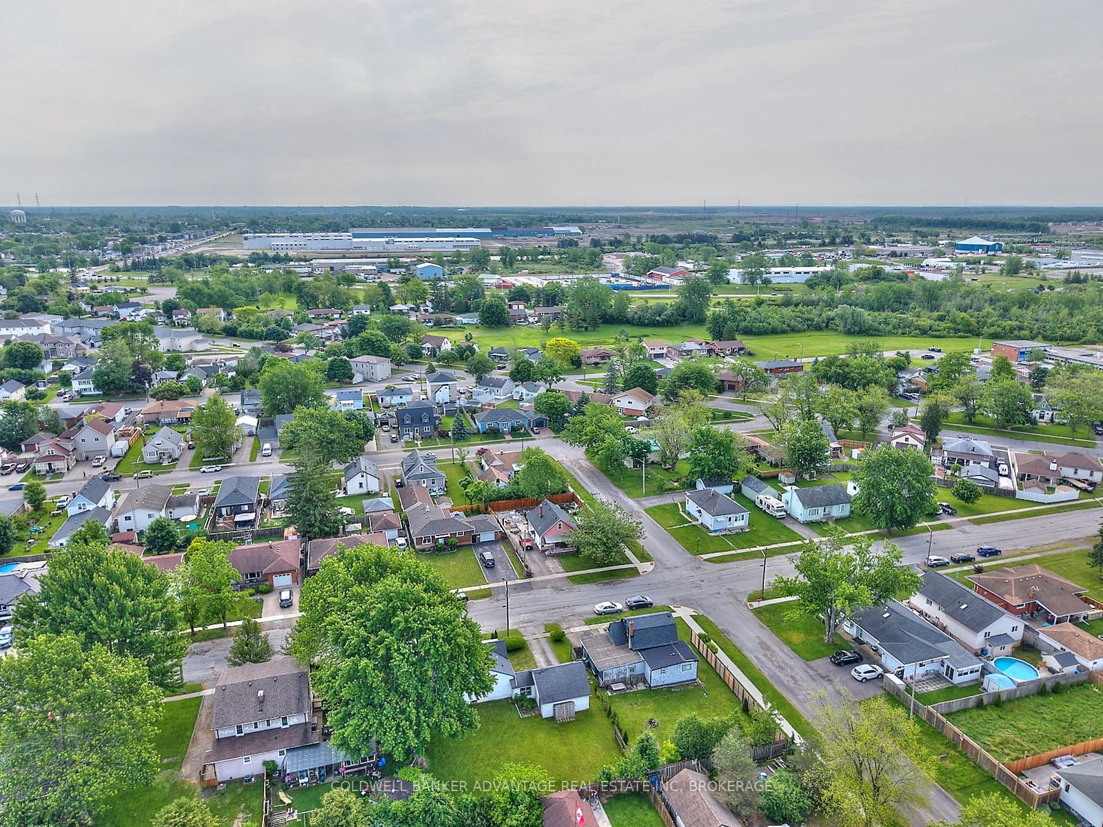 Photo 29 of 112 St Augustine Avenue, Welland, Broadway — HOMEH