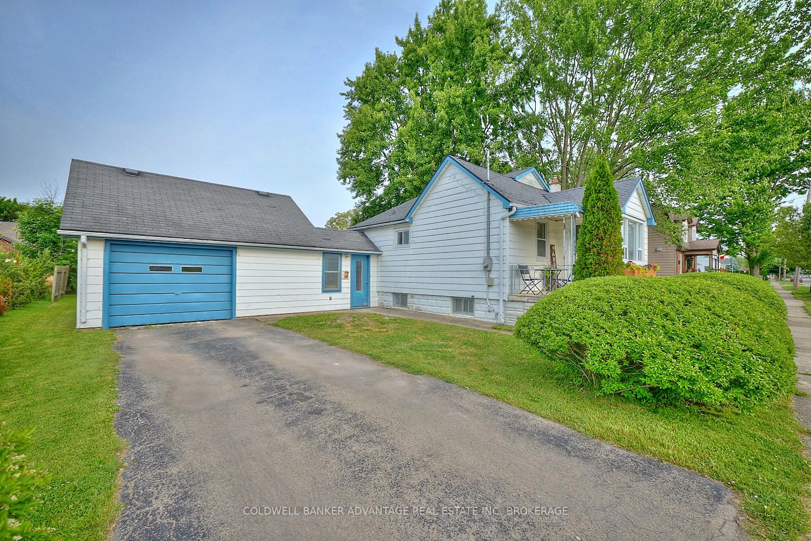 Photo 31 of 112 St Augustine Avenue, Welland, Broadway — HOMEH