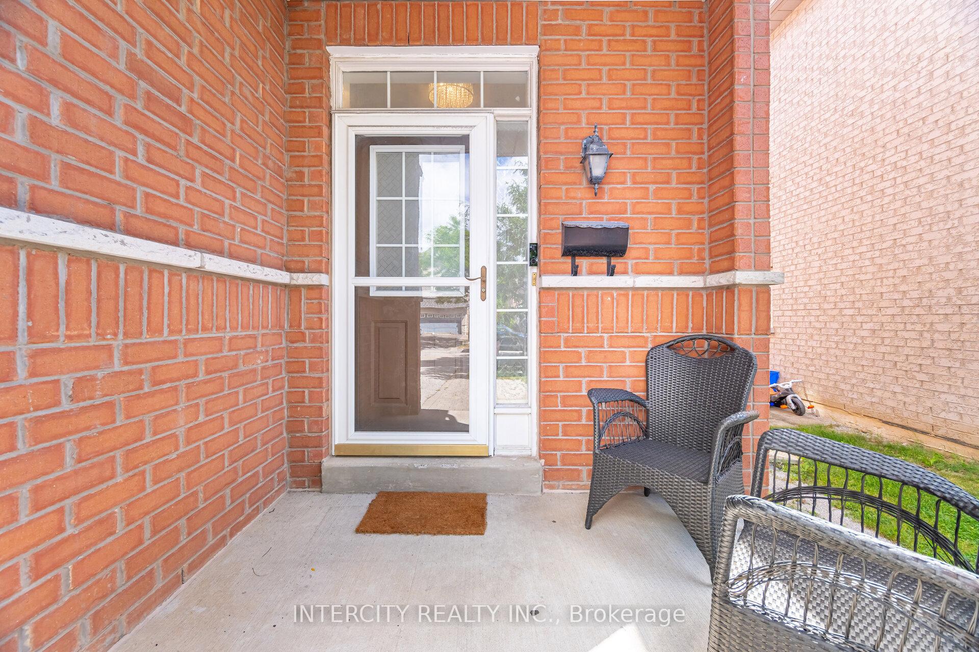 Photo 4 of 167 Terra Road, Vaughan, East Woodbridge — HOMEH