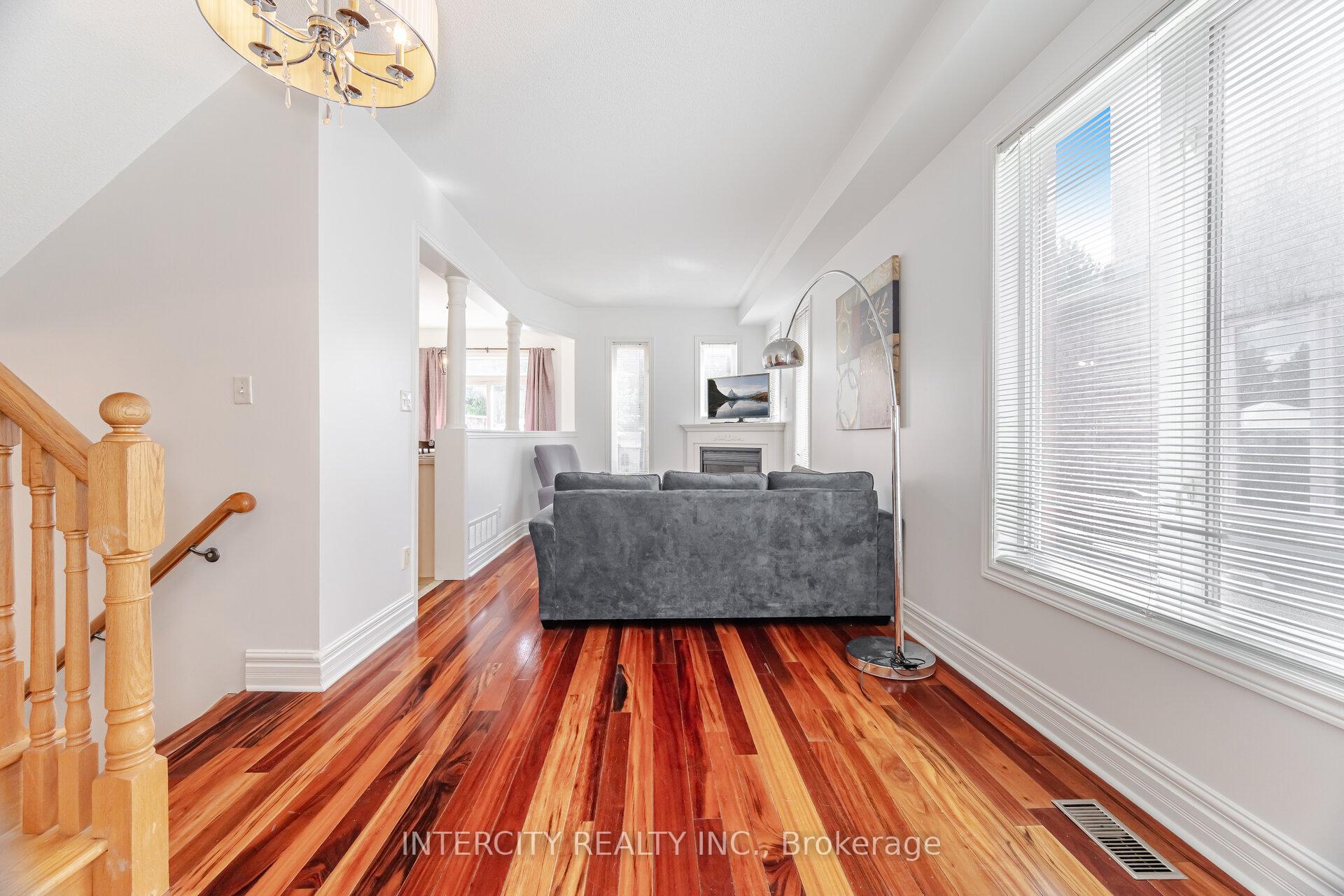 Photo 8 of 167 Terra Road, Vaughan, East Woodbridge — HOMEH