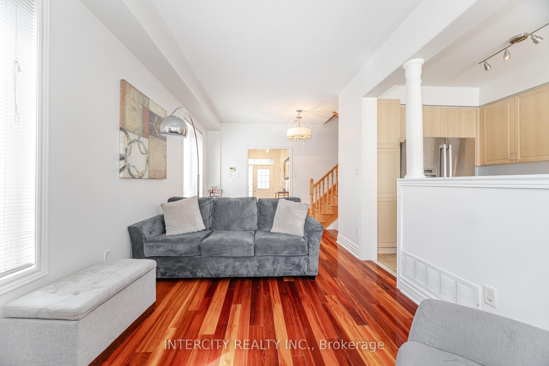Photo 10 of 167 Terra Road, Vaughan, East Woodbridge — HOMEH