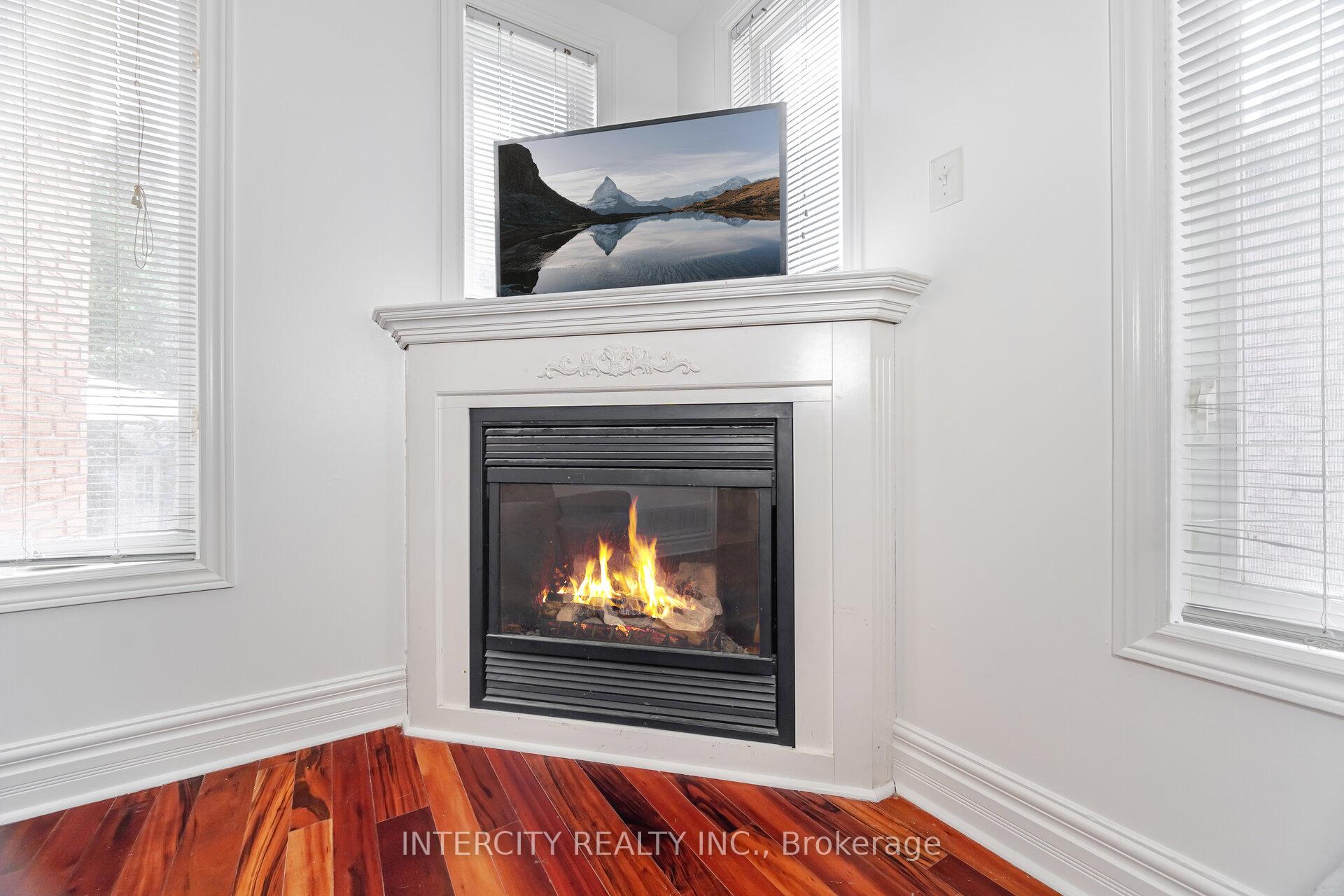 Photo 12 of 167 Terra Road, Vaughan, East Woodbridge — HOMEH