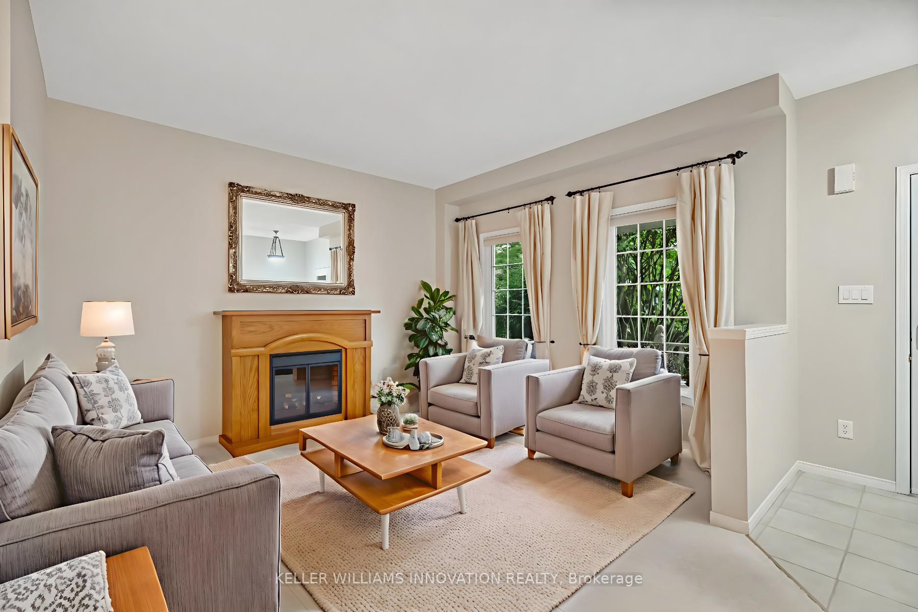 Photo 3 of 598 New Bedford Drive, Waterloo — HOMEH