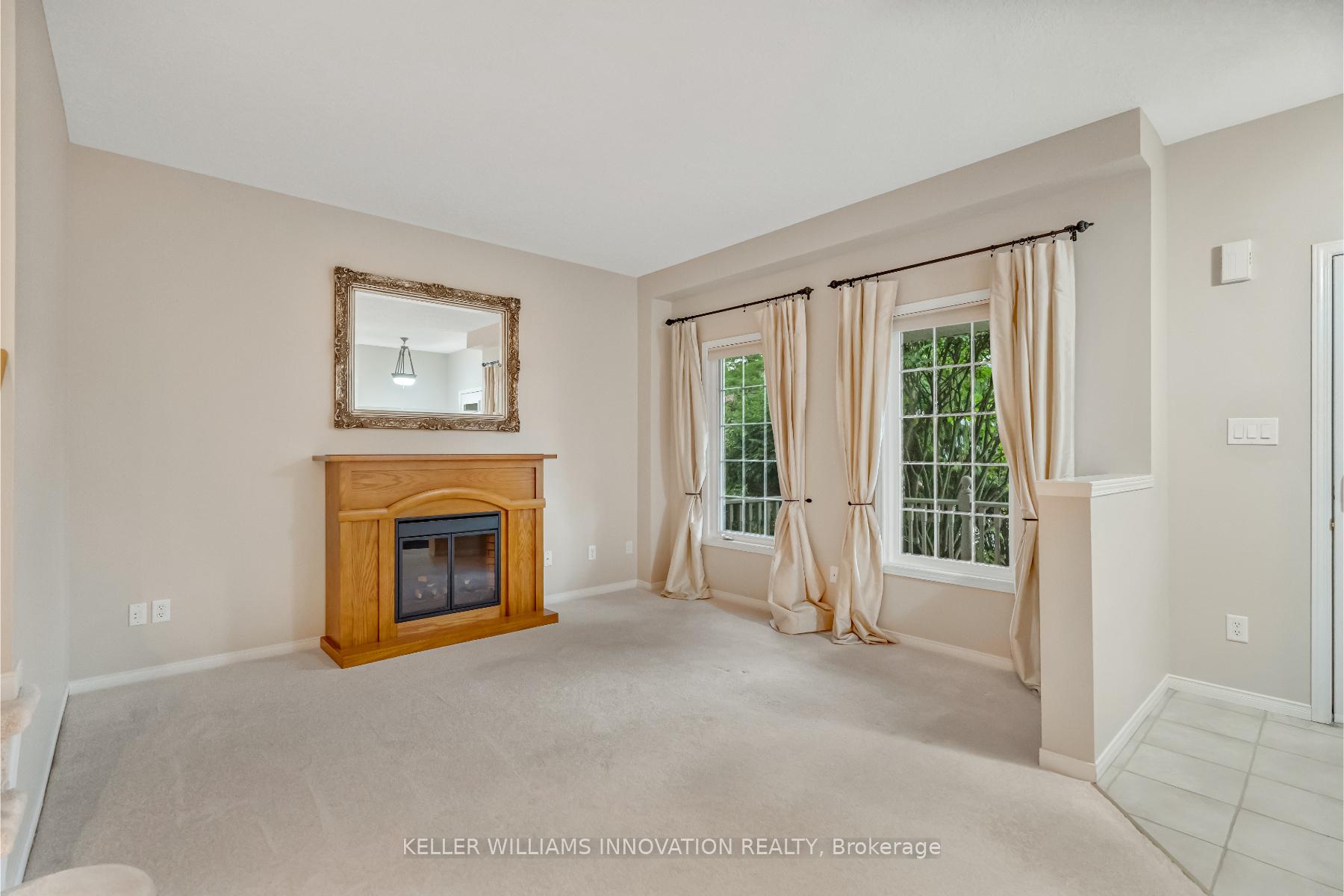 Photo 4 of 598 New Bedford Drive, Waterloo — HOMEH