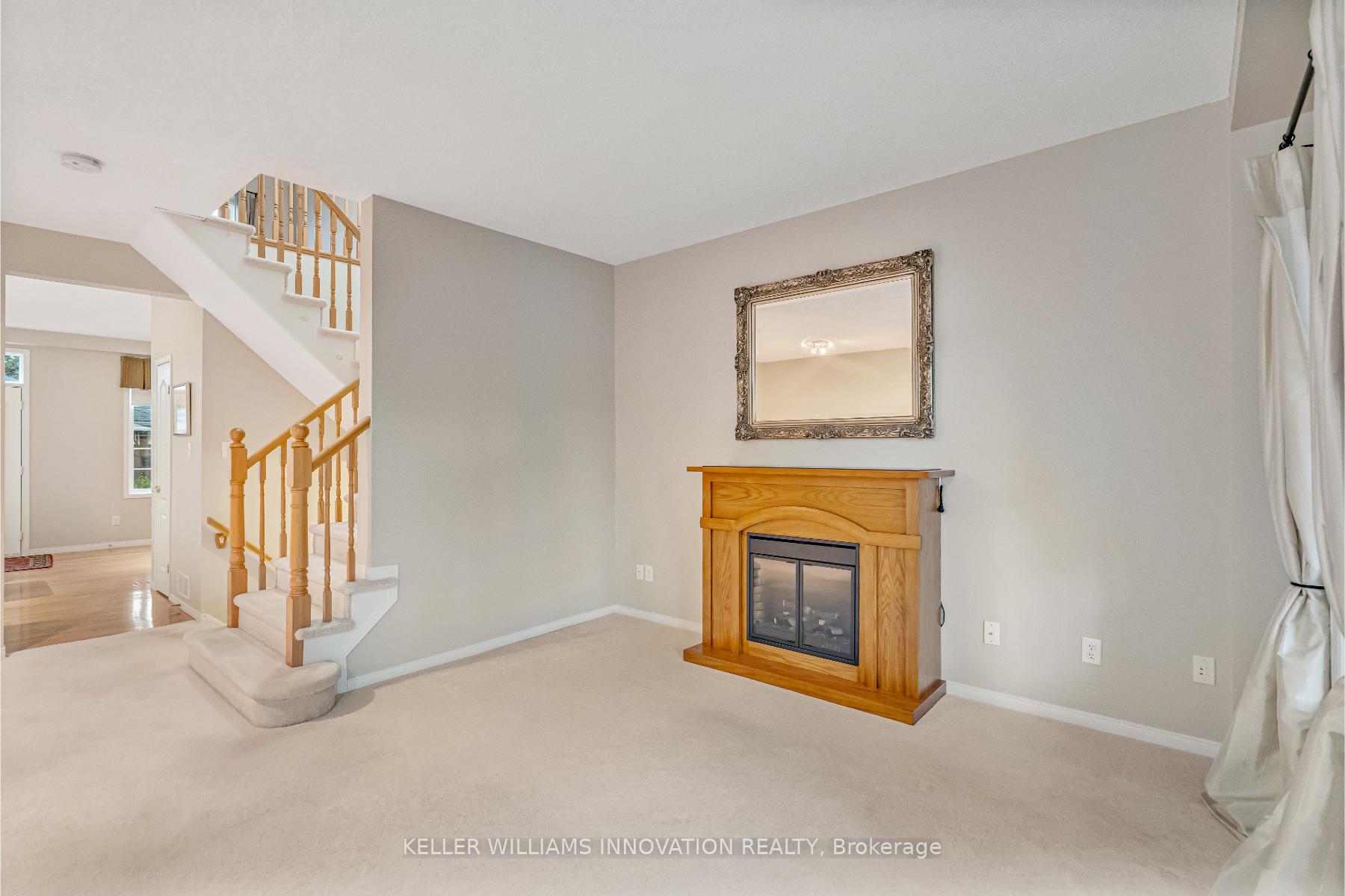 Photo 5 of 598 New Bedford Drive, Waterloo — HOMEH