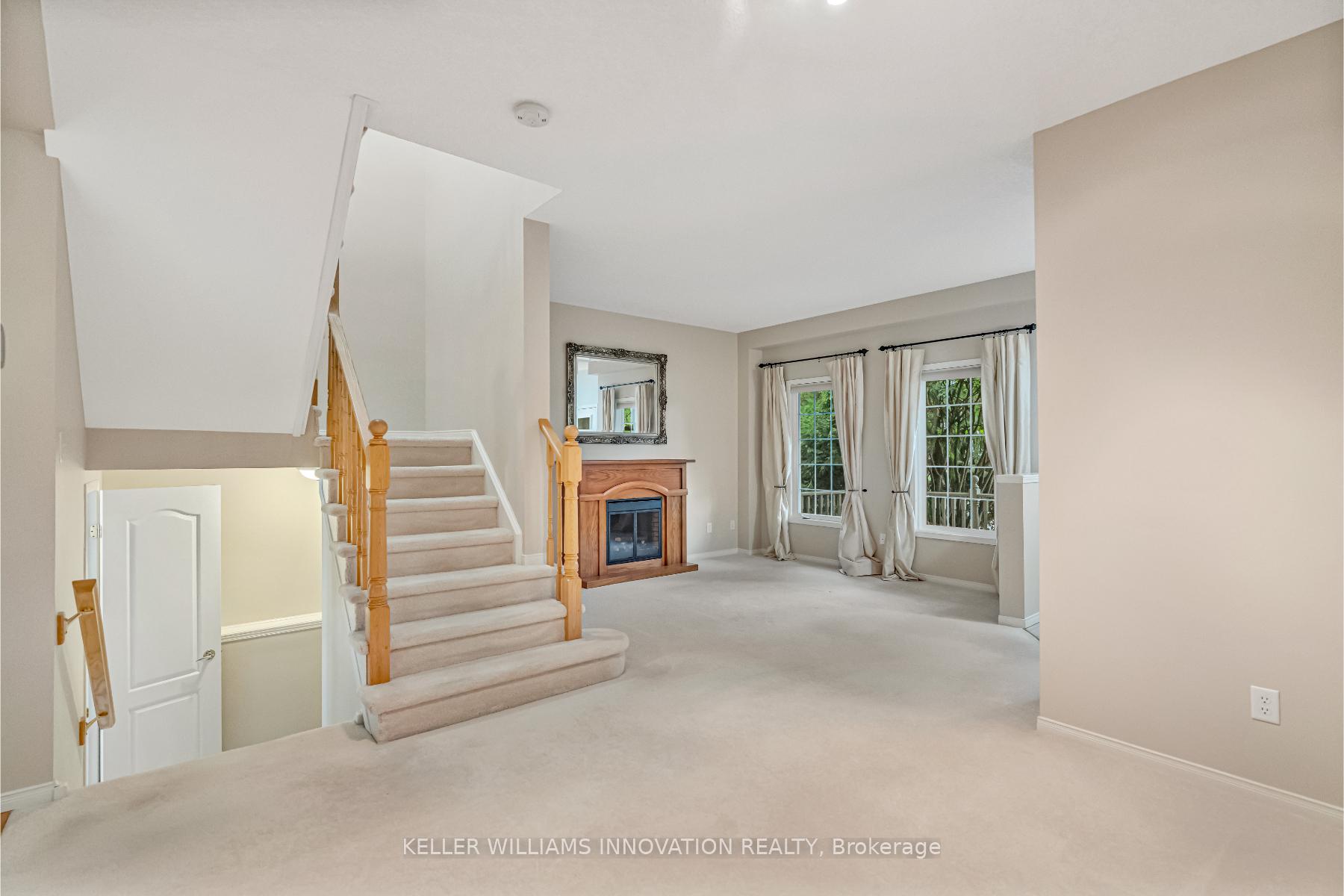 Photo 9 of 598 New Bedford Drive, Waterloo — HOMEH