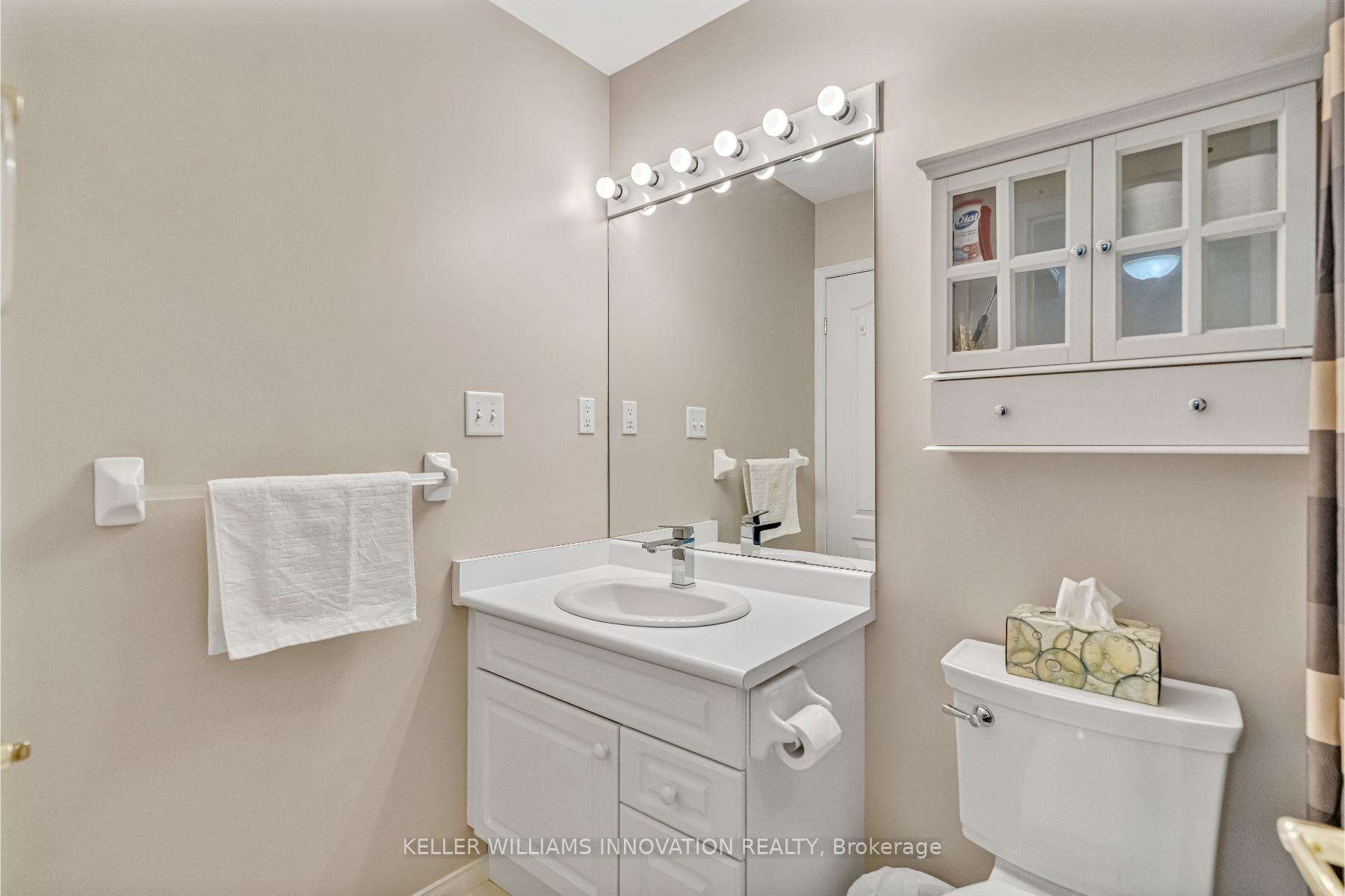 Photo 36 of 598 New Bedford Drive, Waterloo — HOMEH