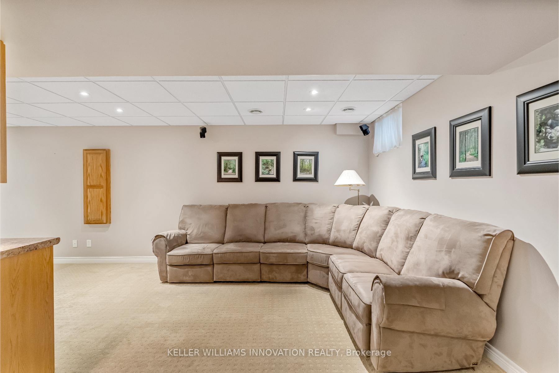 Photo 42 of 598 New Bedford Drive, Waterloo — HOMEH
