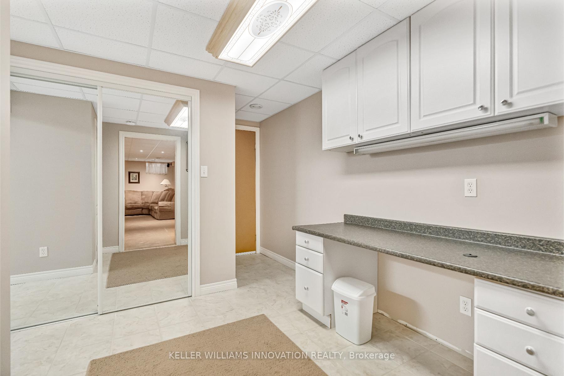 Photo 45 of 598 New Bedford Drive, Waterloo — HOMEH