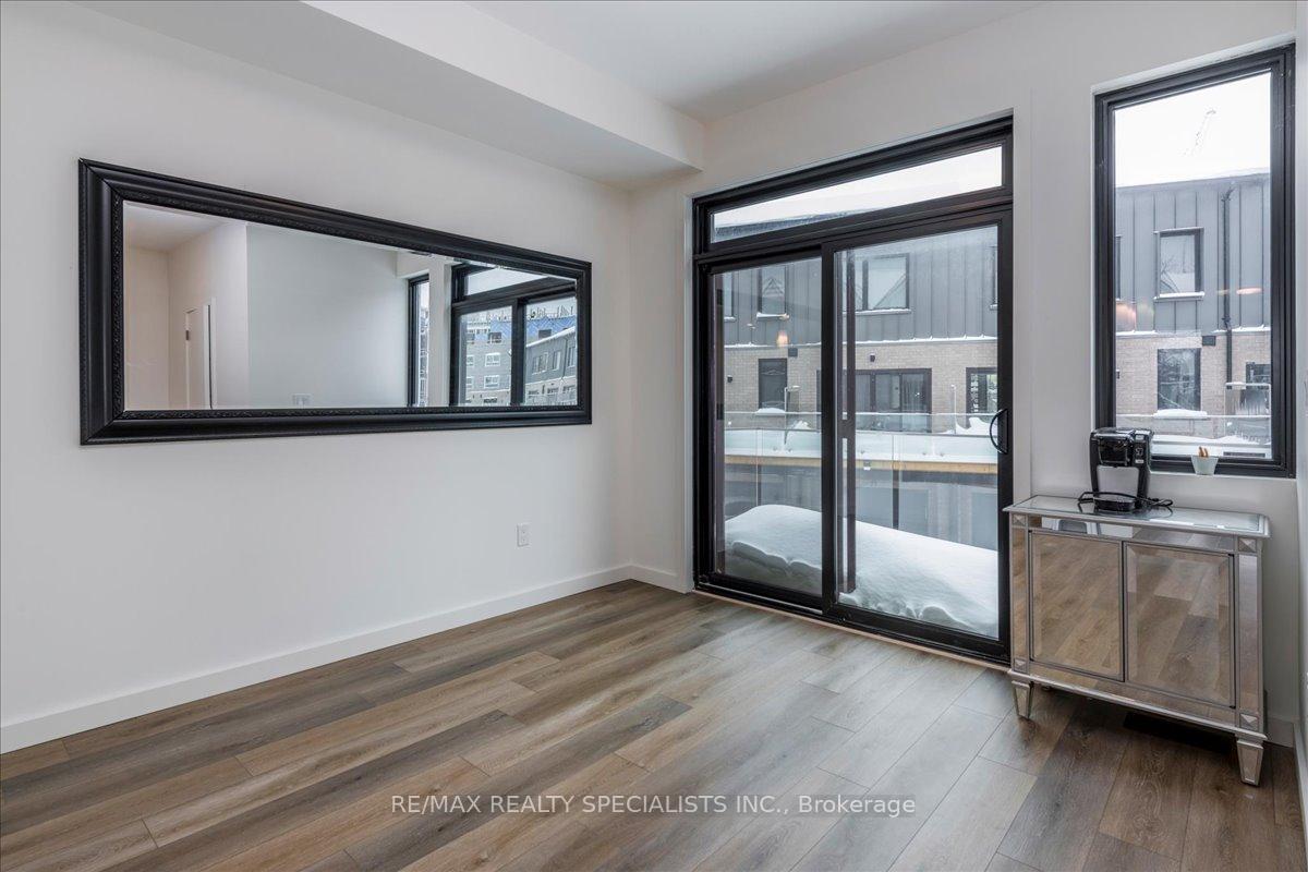 Photo 10 of 34 Rainwater Lane, Barrie, Holly — HOMEH