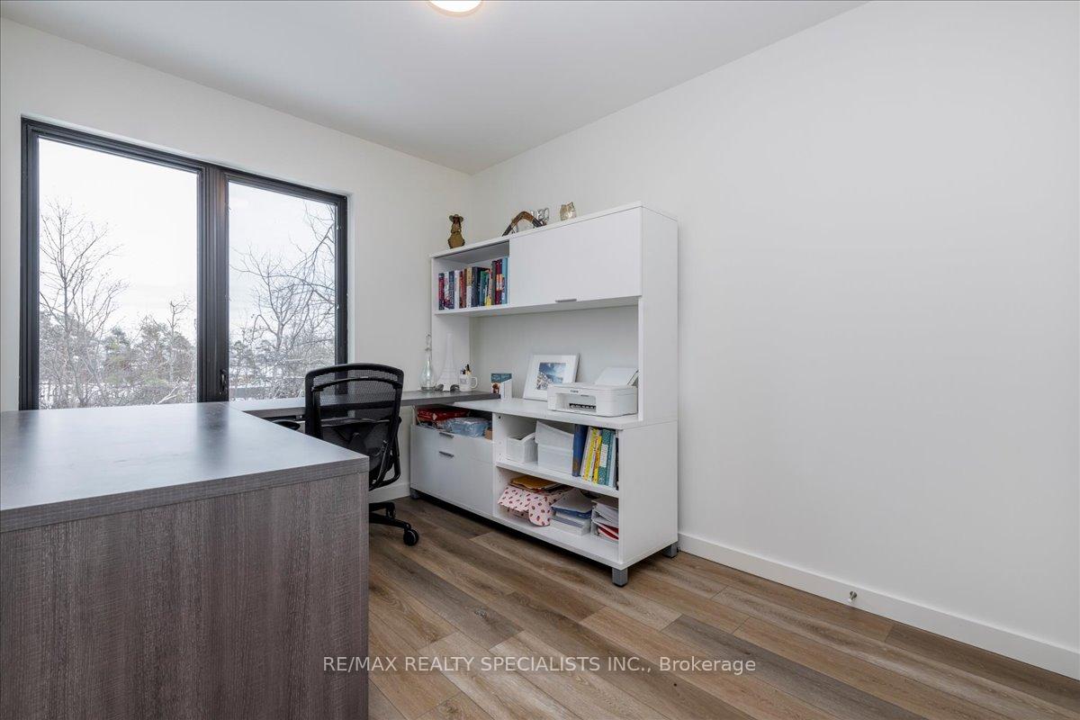 Photo 20 of 34 Rainwater Lane, Barrie, Holly — HOMEH