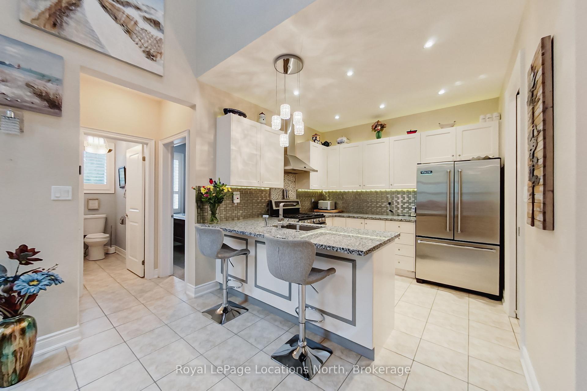 Photo 12 of 8 Covington Blue Crescent, Wasaga Beach — HOMEH