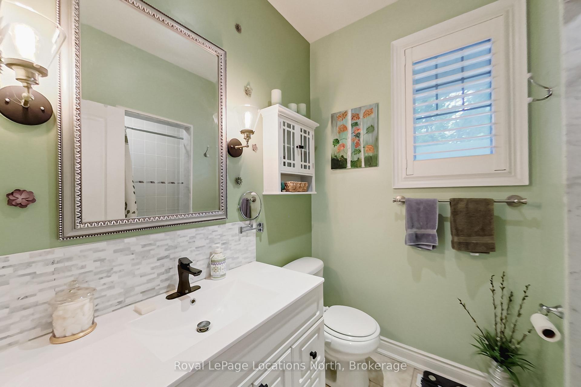 Photo 20 of 8 Covington Blue Crescent, Wasaga Beach — HOMEH