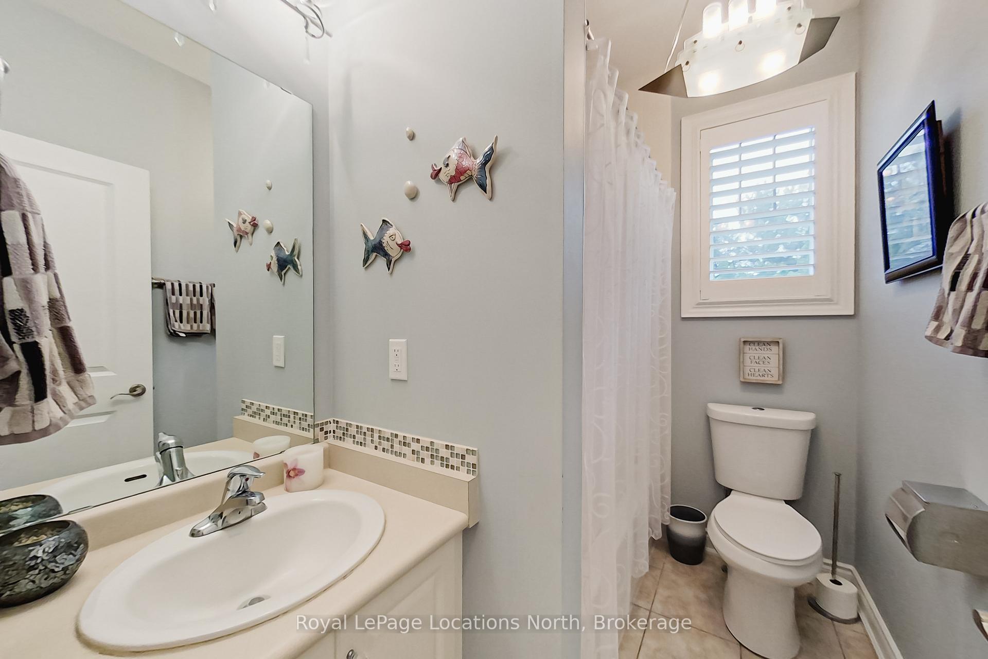 Photo 23 of 8 Covington Blue Crescent, Wasaga Beach — HOMEH