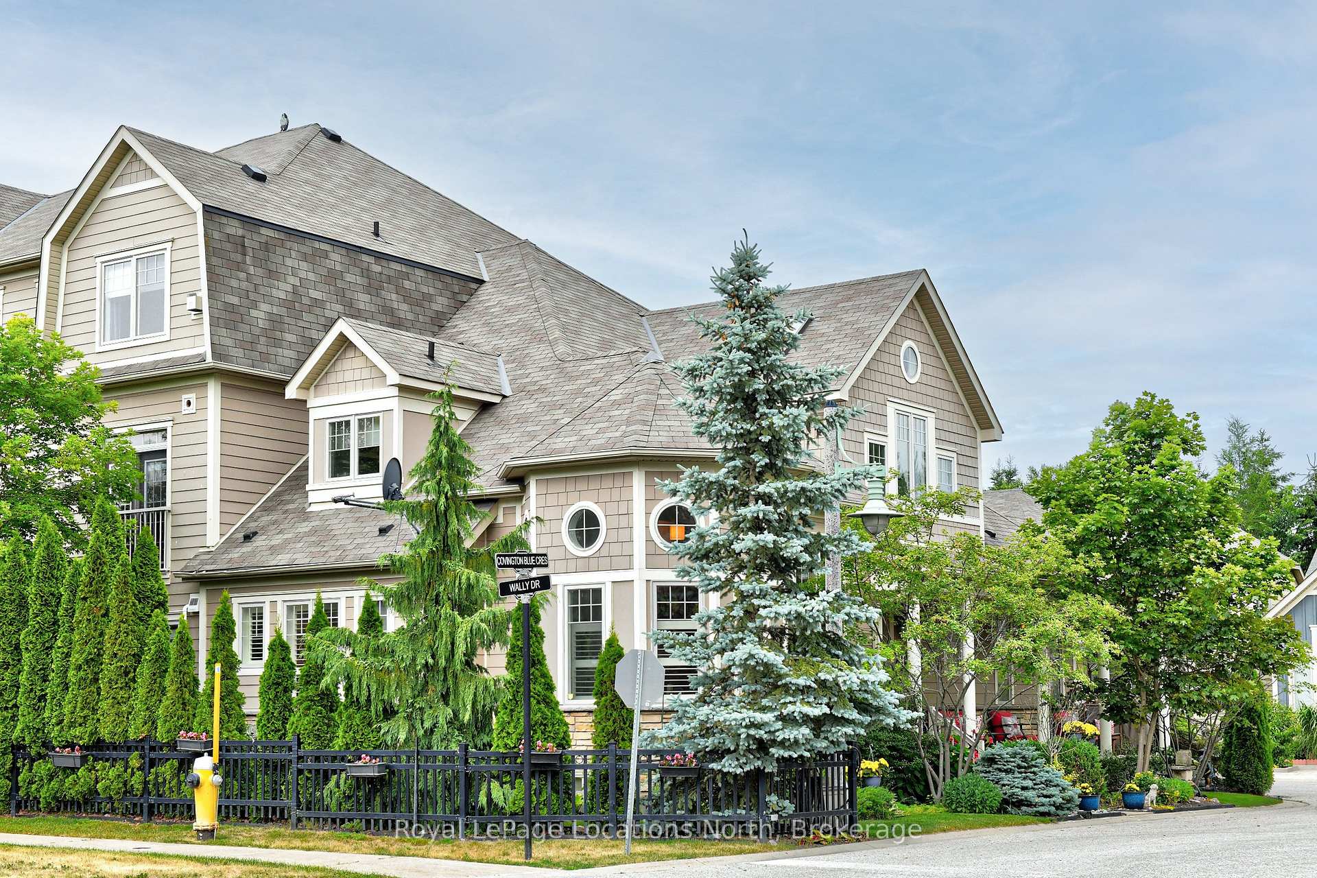 Photo 36 of 8 Covington Blue Crescent, Wasaga Beach — HOMEH