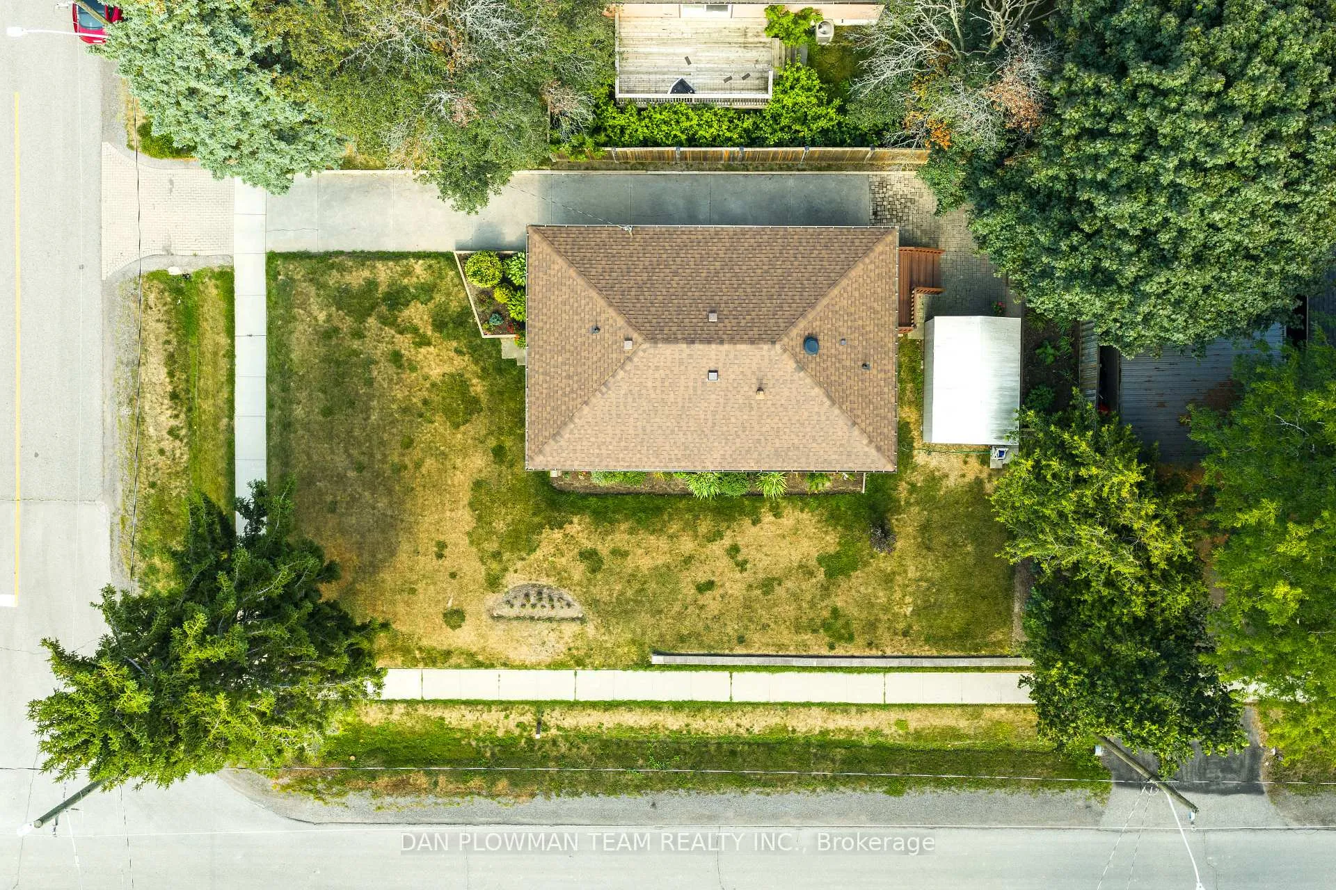 Photo 42 of 1001 Wardman Crescent, Whitby, Williamsburg — HOMEH