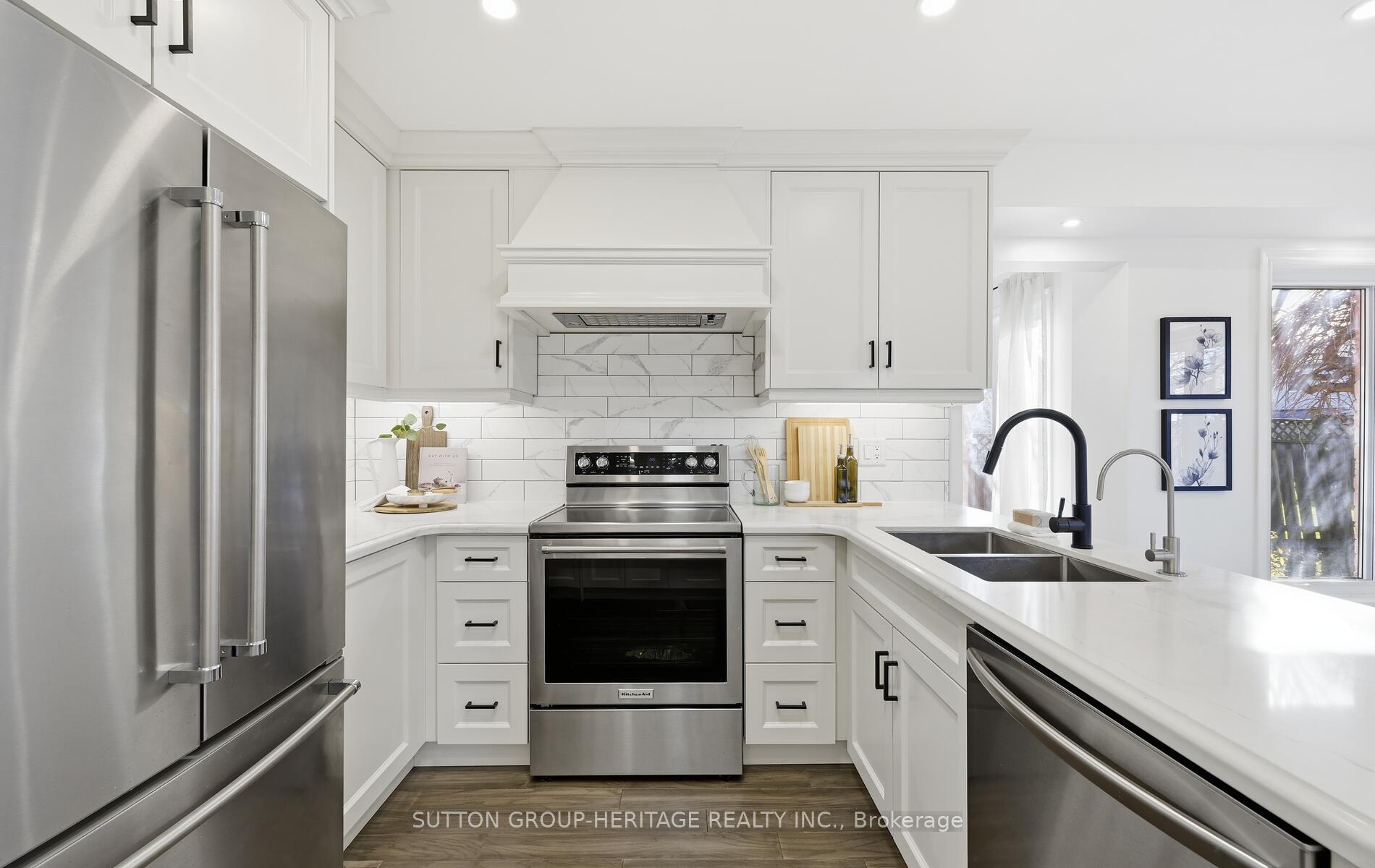 Photo 13 of 24 Gladiola Court, Whitby, Rolling Acres — HOMEH