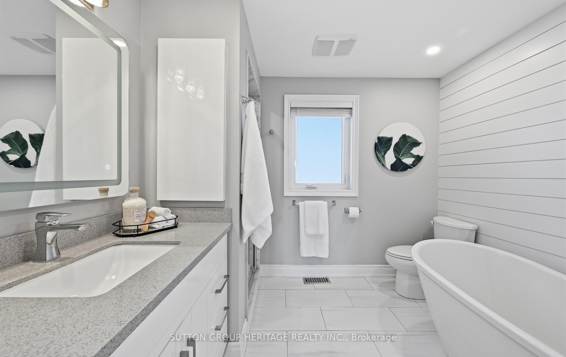 Photo 23 of 24 Gladiola Court, Whitby, Rolling Acres — HOMEH