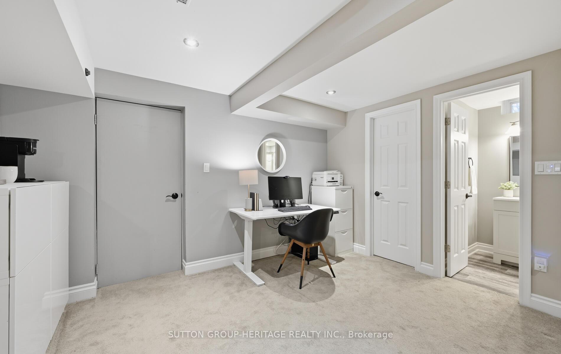 Photo 32 of 24 Gladiola Court, Whitby, Rolling Acres — HOMEH