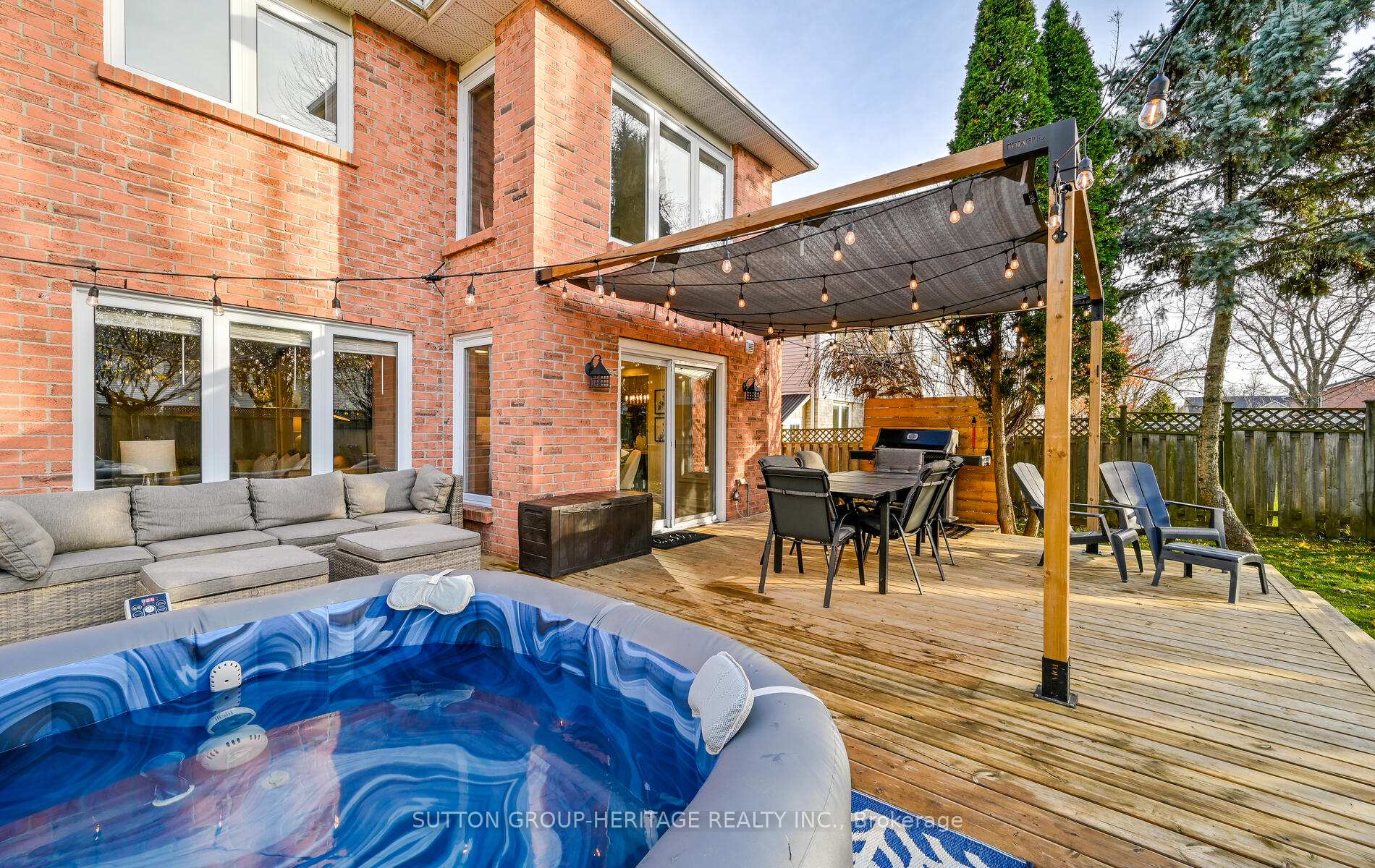 Photo 39 of 24 Gladiola Court, Whitby, Rolling Acres — HOMEH