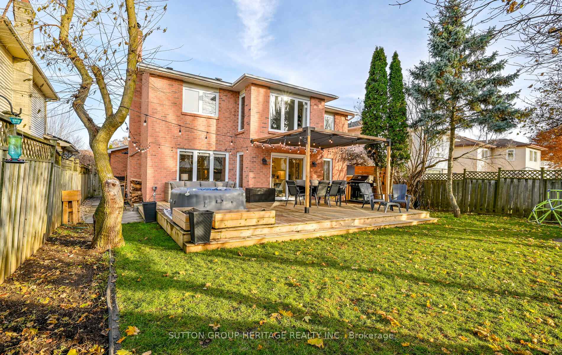 Photo 46 of 24 Gladiola Court, Whitby, Rolling Acres — HOMEH
