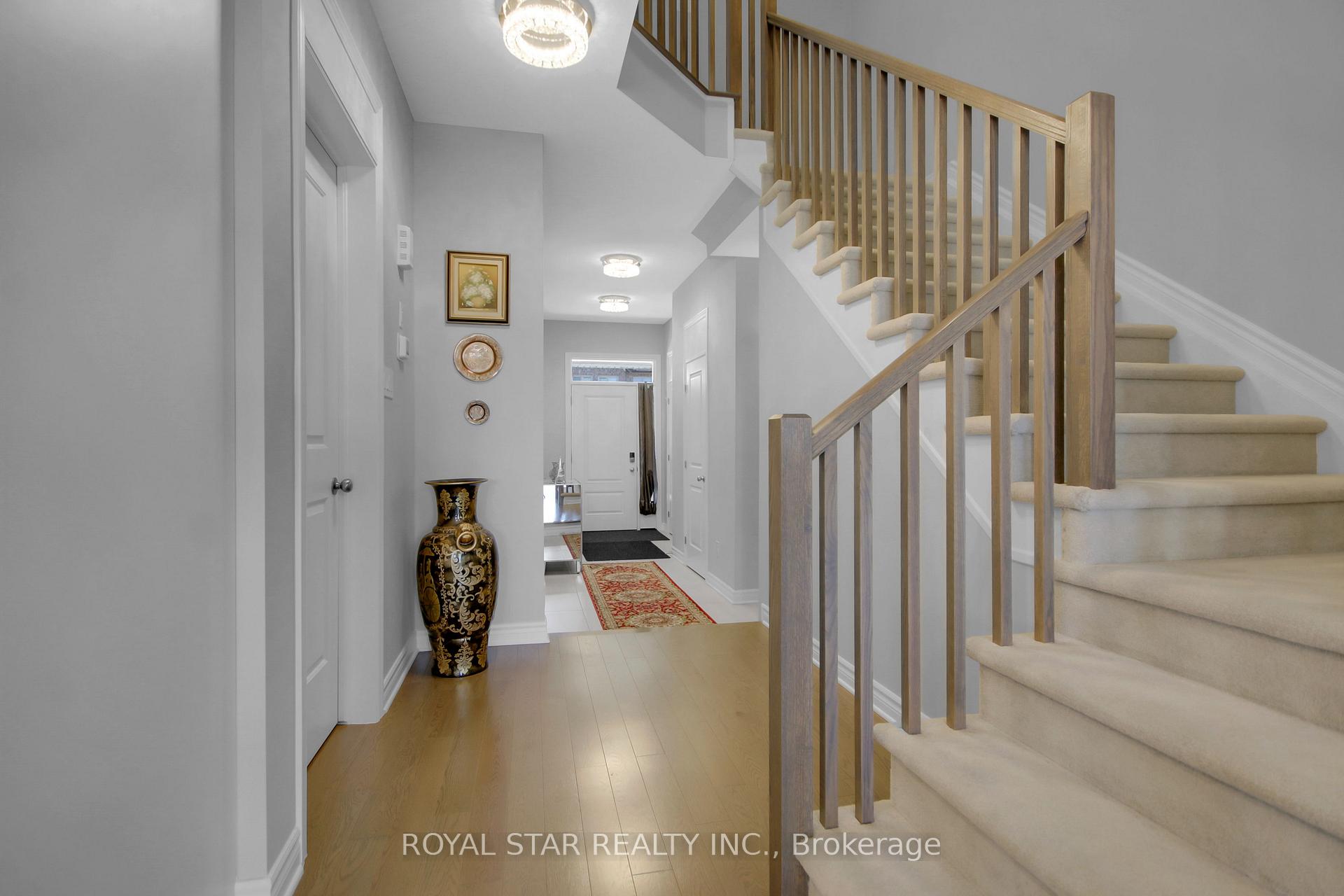 Photo 7 of 110 Nepeta Crescent, Ottawa, Blossom Park/Kemp Park/Findlay Creek — HOMEH